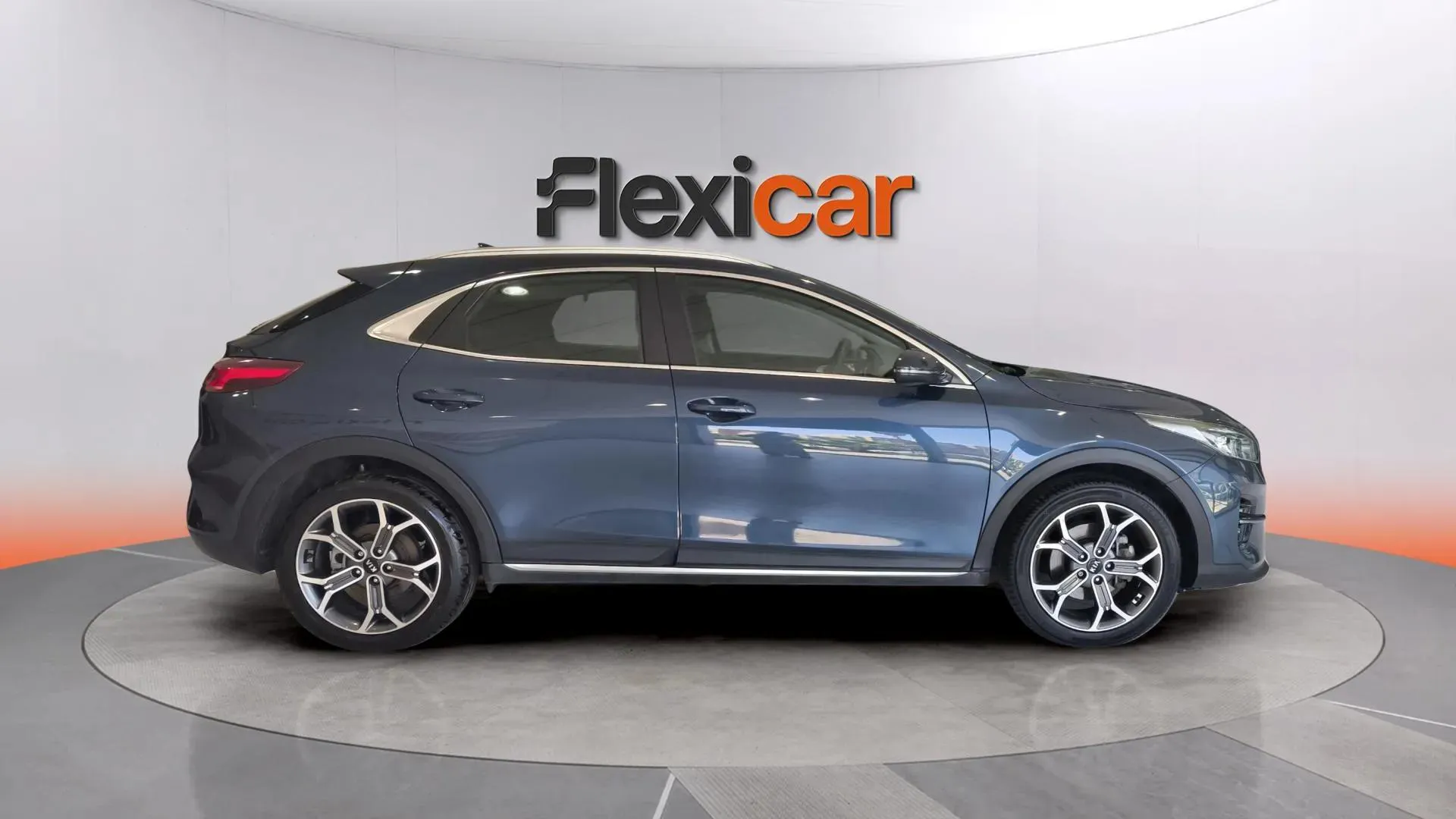 Kia XCeed 1.0 T-GDi Concept - foto 3