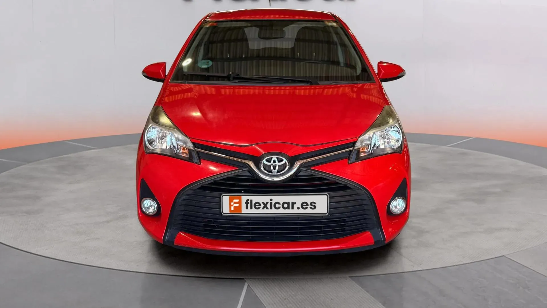Toyota Yaris 1.0 70 Active - foto 2