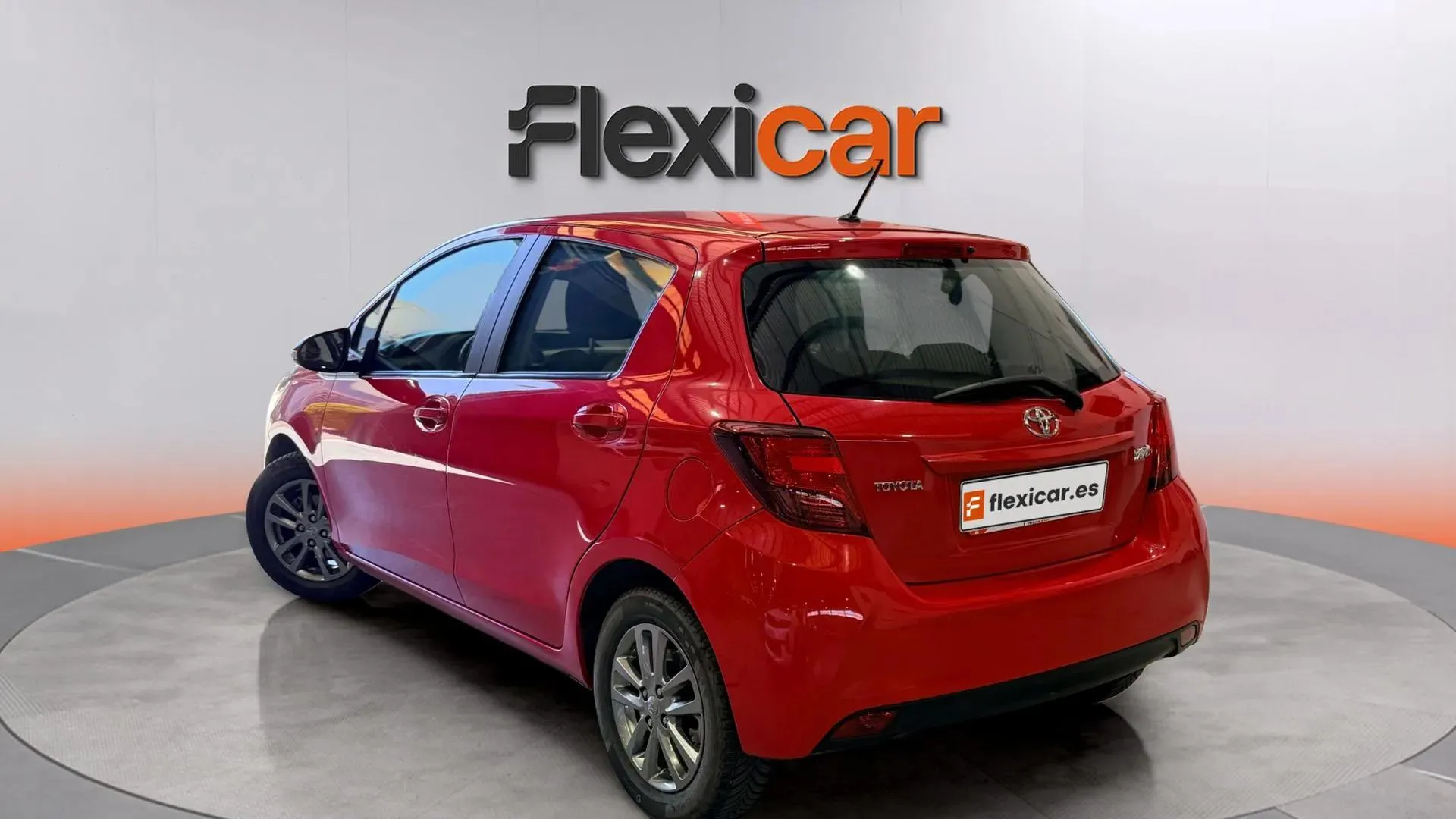 Toyota Yaris 1.0 70 Active - foto 5