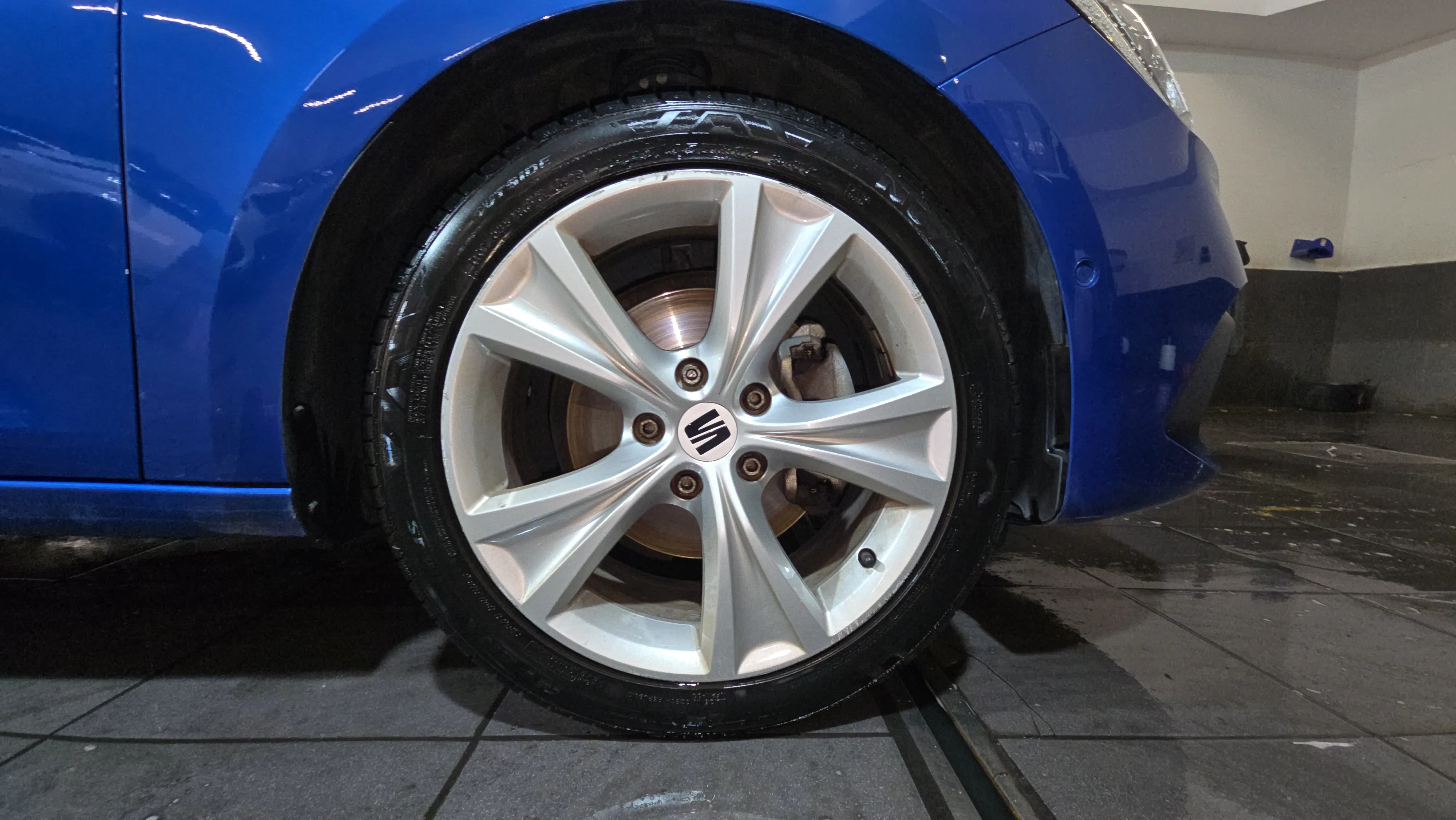 SEAT León 1.0 eTSI DSG-7 FR 25 Aniv - foto 24