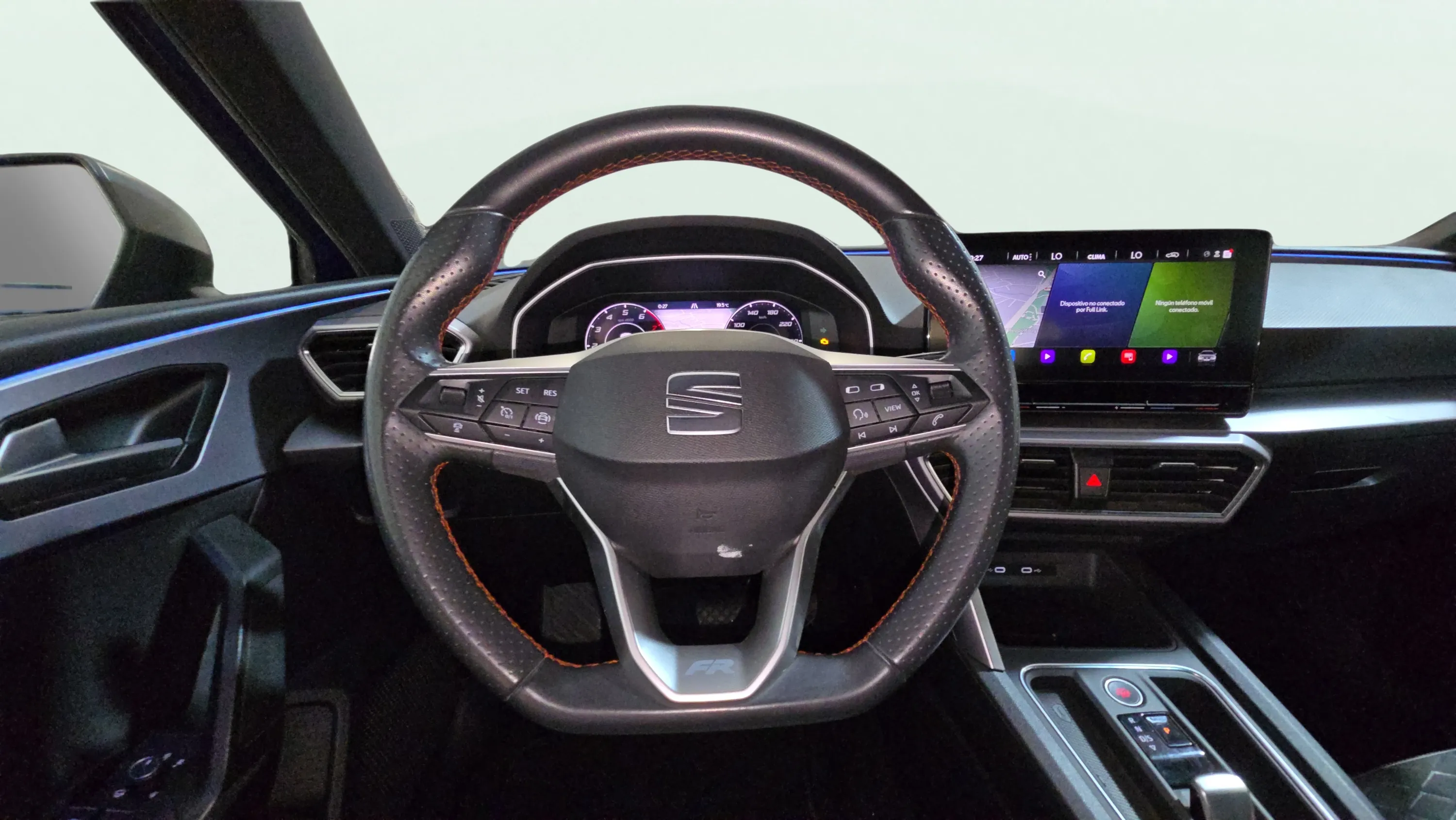 SEAT León 1.0 eTSI DSG-7 FR 25 Aniv - foto 11