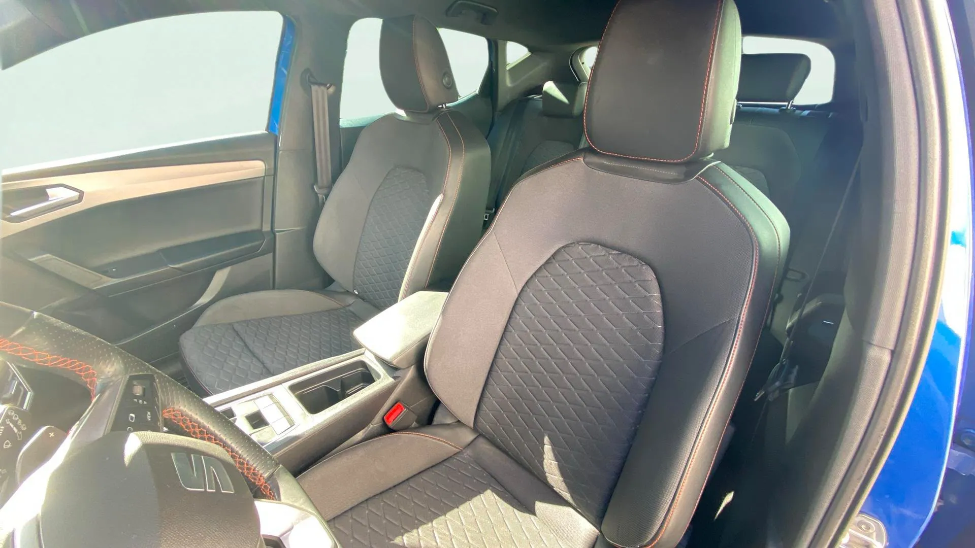 SEAT León 1.0 eTSI DSG-7 FR 25 Aniv - foto 17