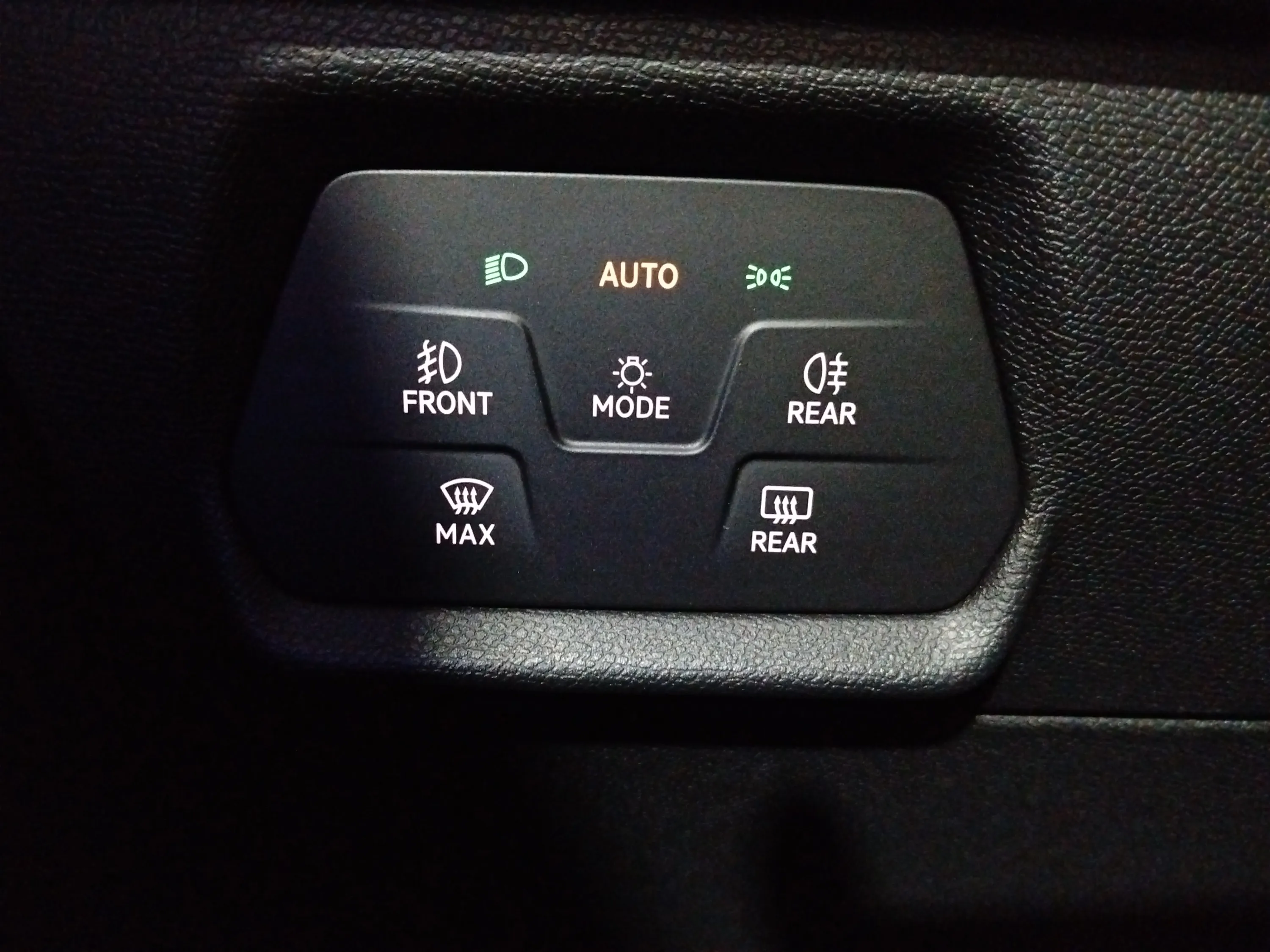 SEAT León 1.0 eTSI DSG-7 FR 25 Aniv - foto 24
