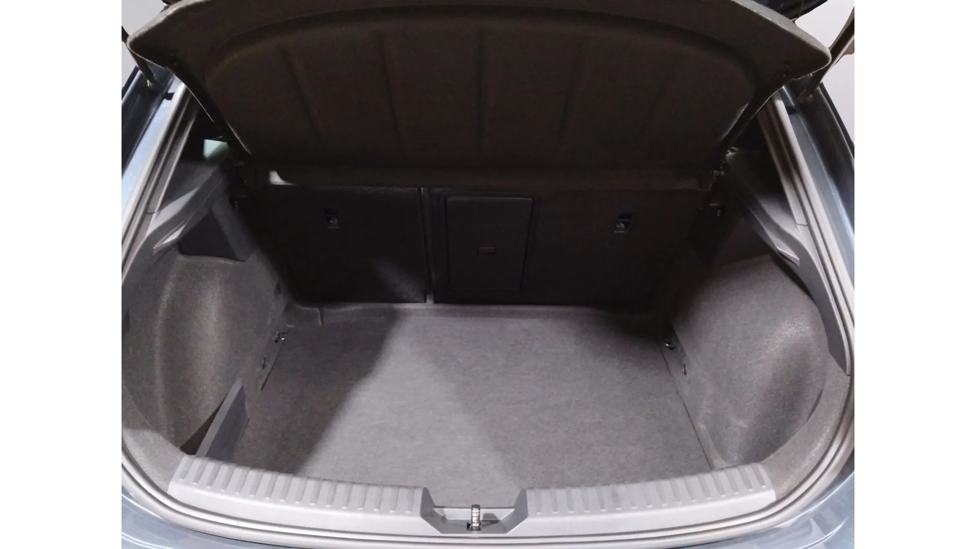SEAT León 1.0 eTSI DSG-7 FR 25 Aniv - foto 16