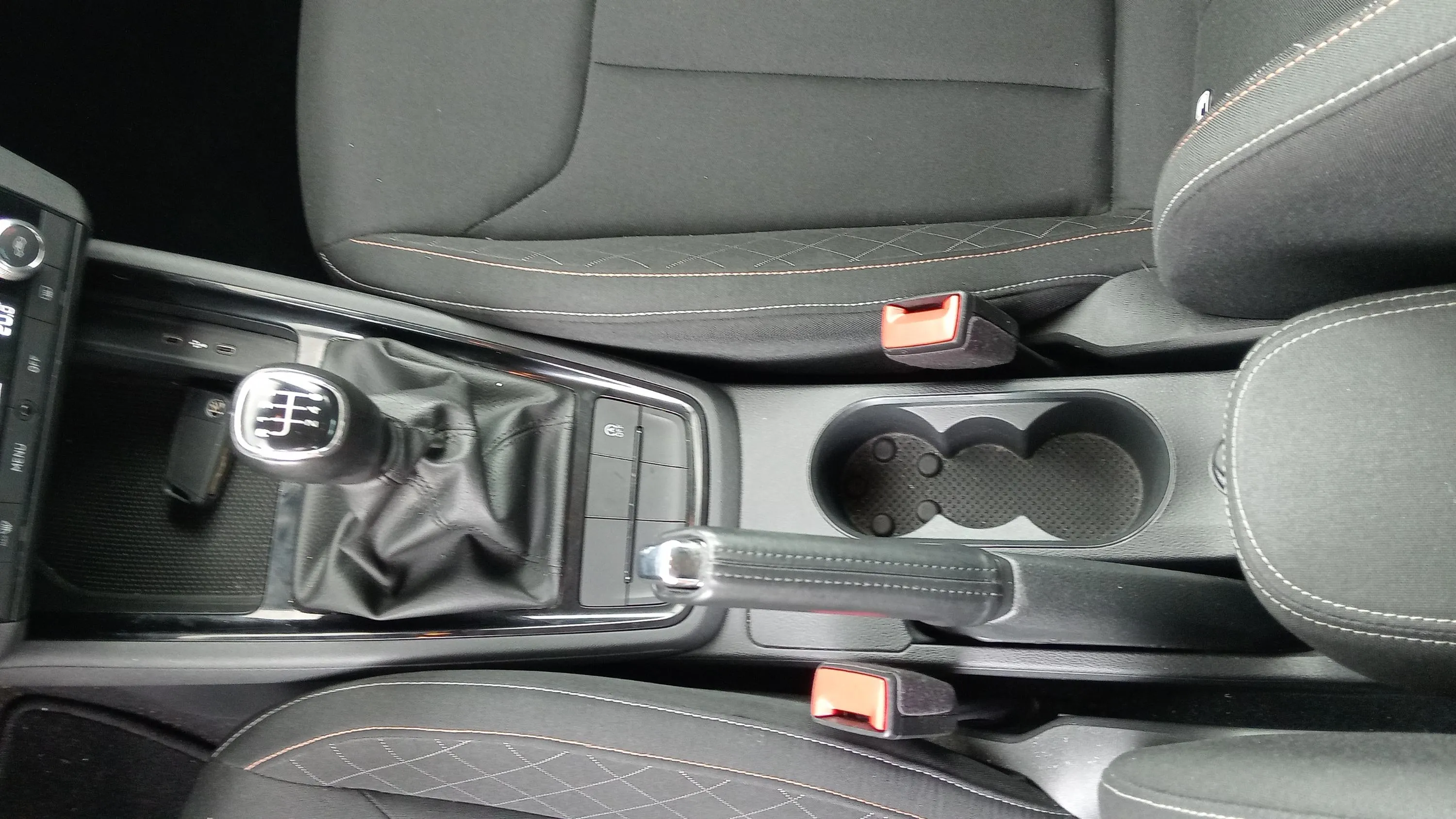 Škoda Scala 1.0 TSI Active - foto 23