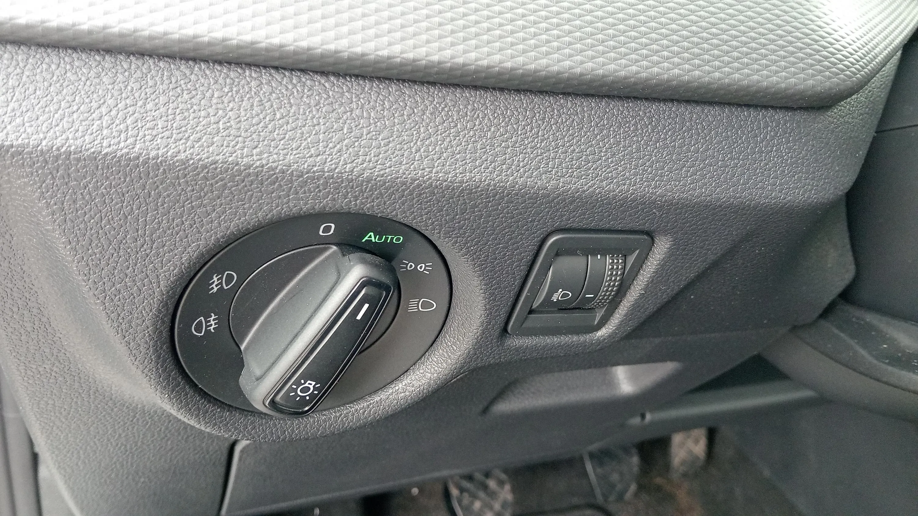 Škoda Scala 1.0 TSI Active - foto 20