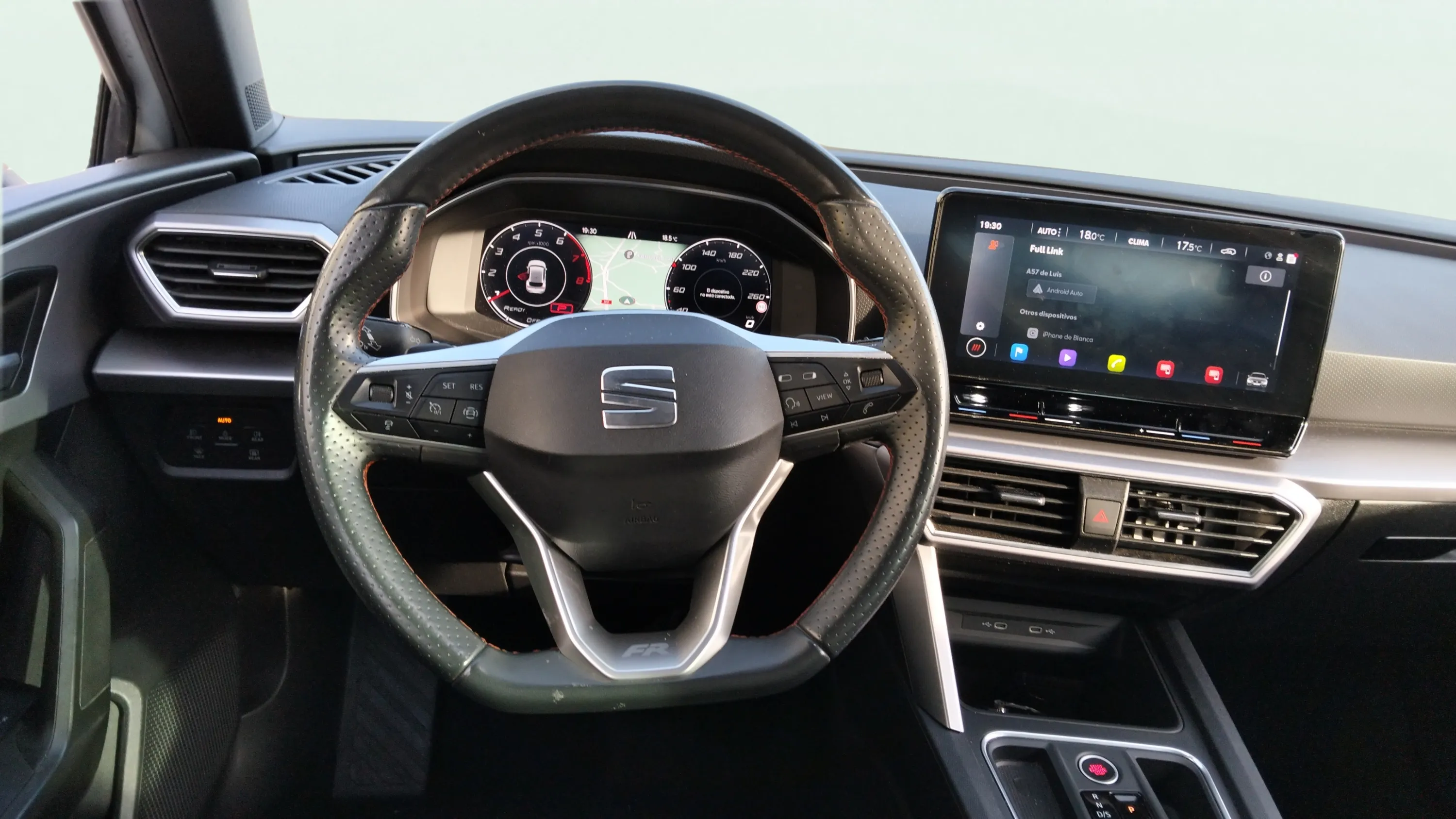 SEAT León 1.0 eTSI DSG-7 FR 25 Aniv - foto 10