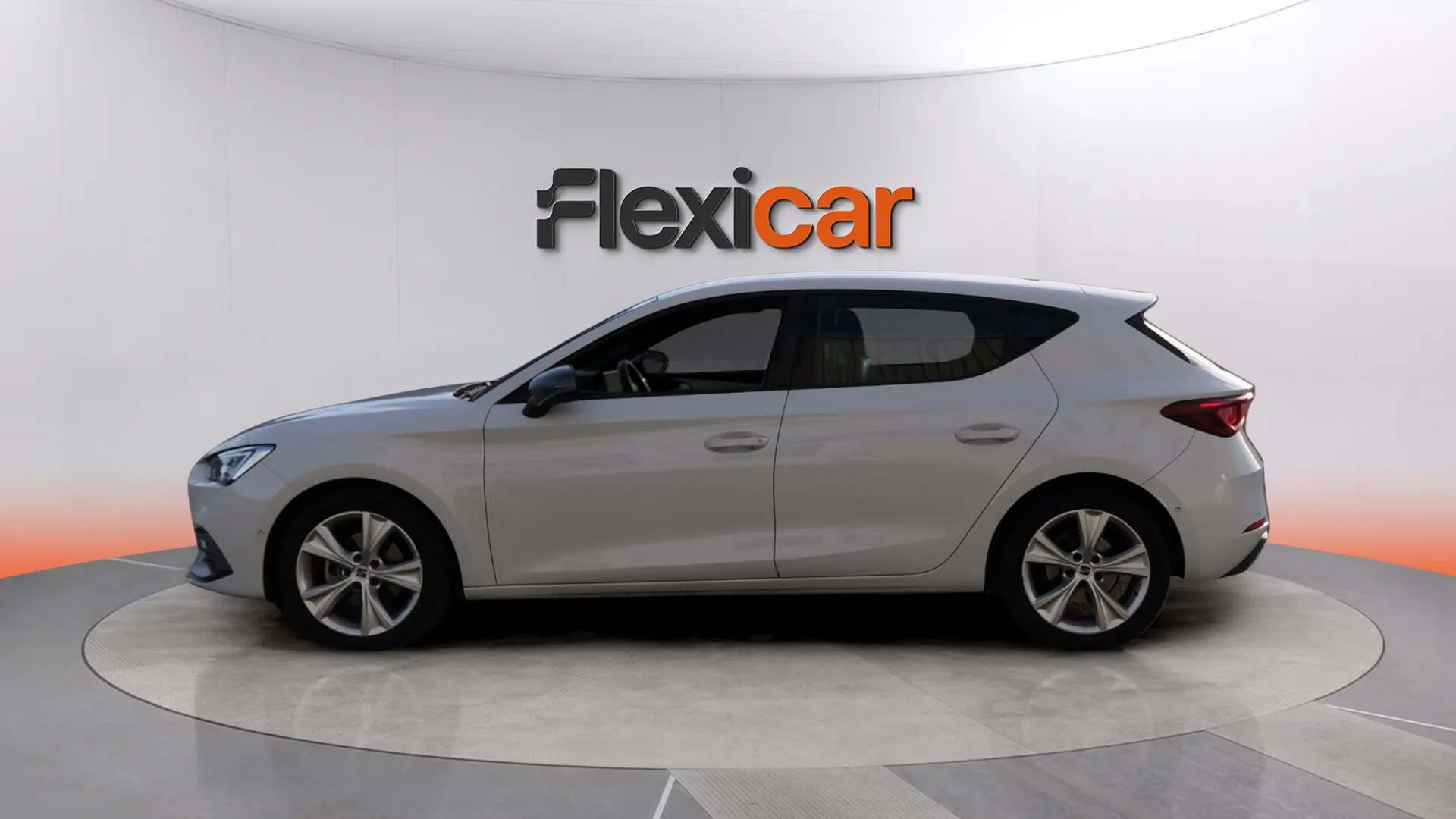 SEAT León 1.0 eTSI DSG-7 FR 25 Aniv - foto 5