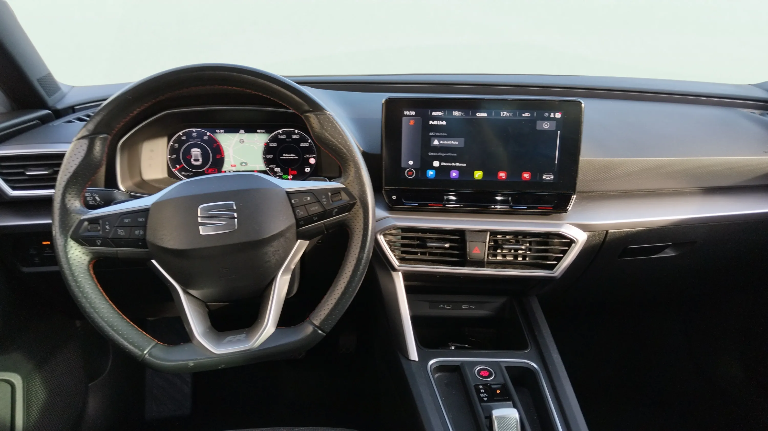 SEAT León 1.0 eTSI DSG-7 FR 25 Aniv - foto 9
