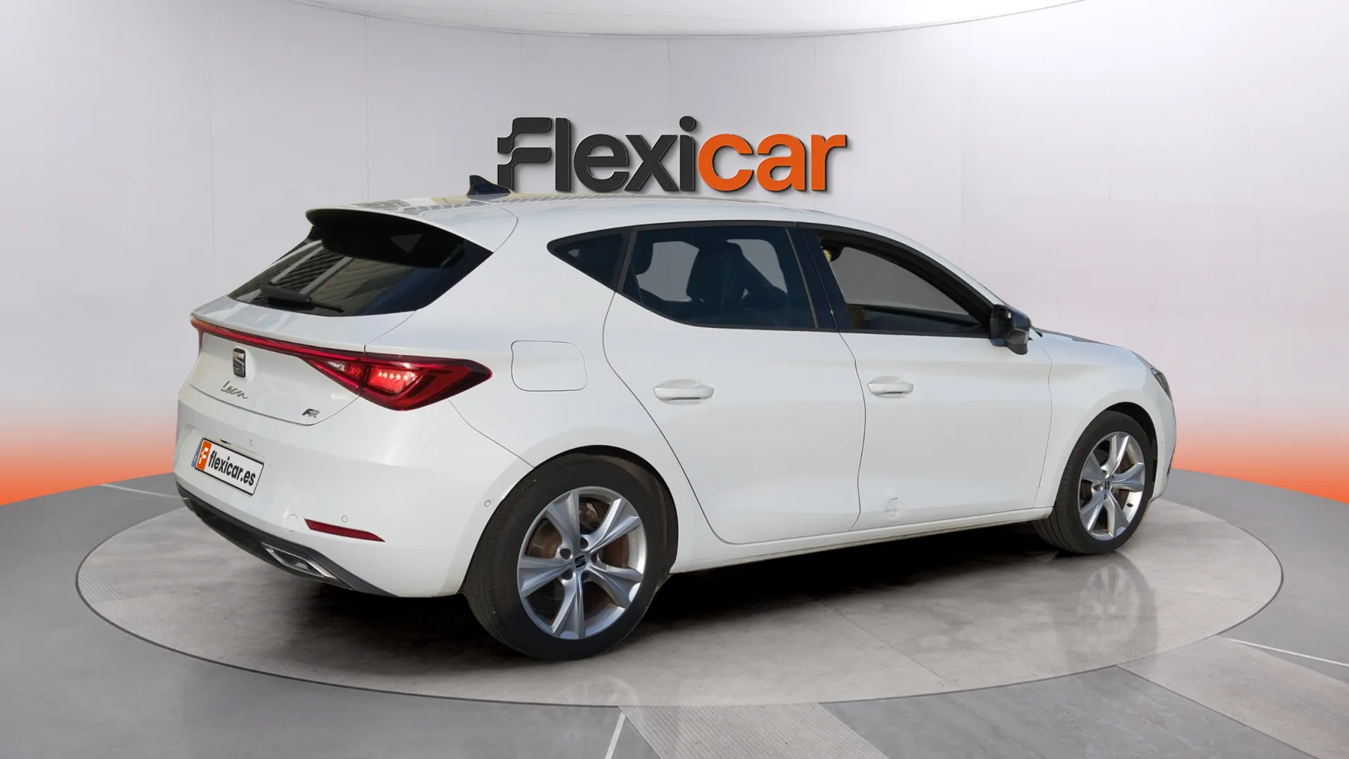 SEAT León 1.0 eTSI DSG-7 FR 25 Aniv - foto 3