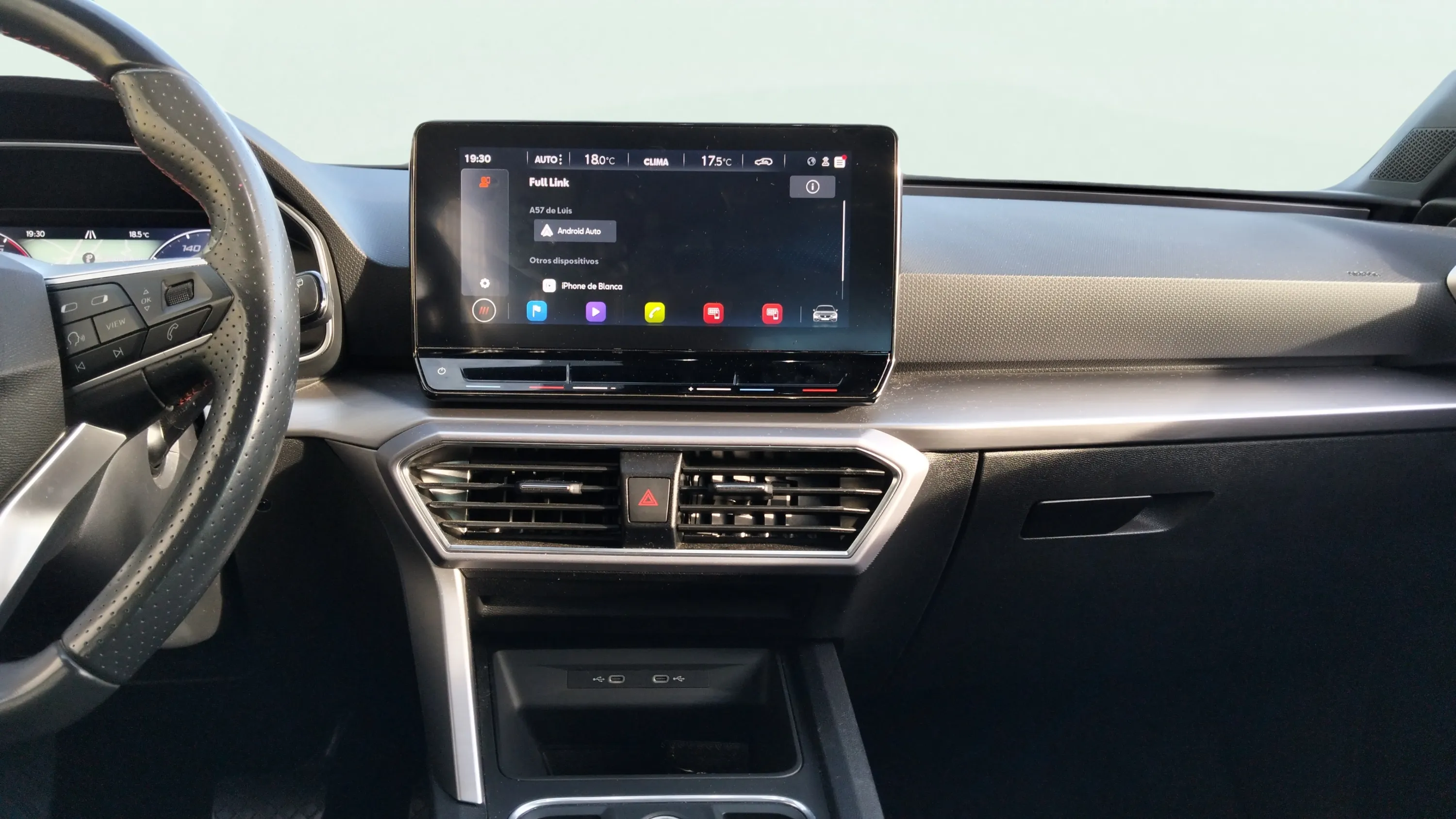 SEAT León 1.0 eTSI DSG-7 FR 25 Aniv - foto 16