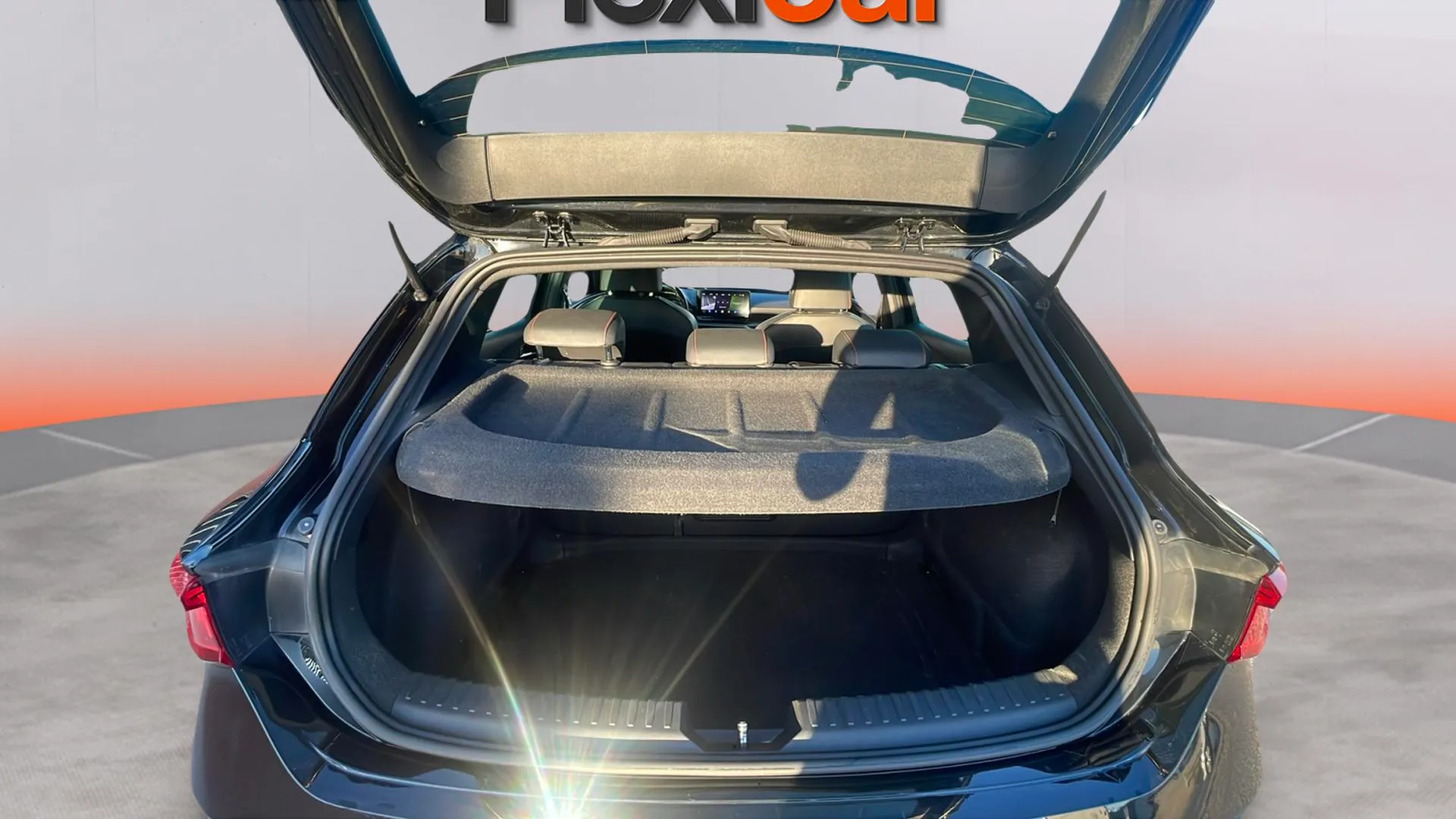 SEAT León 1.0 eTSI DSG-7 FR 25 Aniv - foto 16
