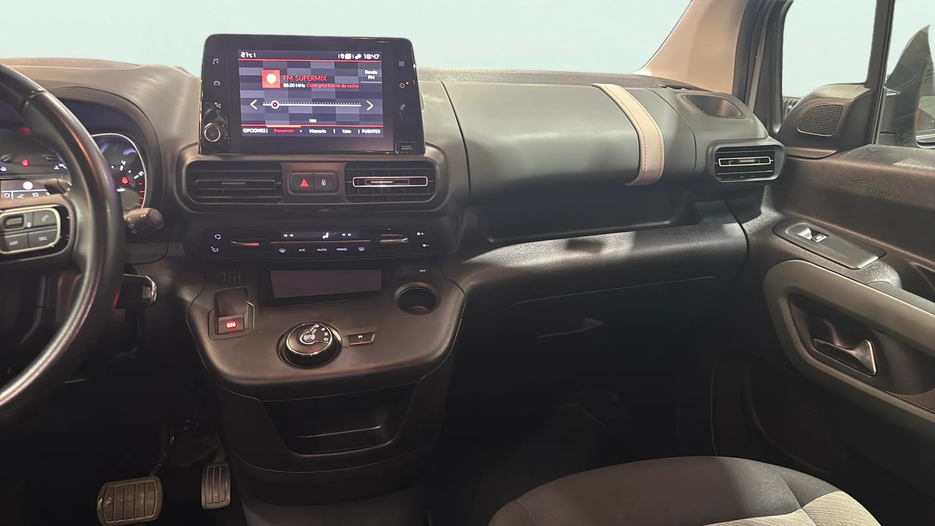 Citroën Berlingo Talla XL BlueHDi 130 EAT8 Shine - foto 38