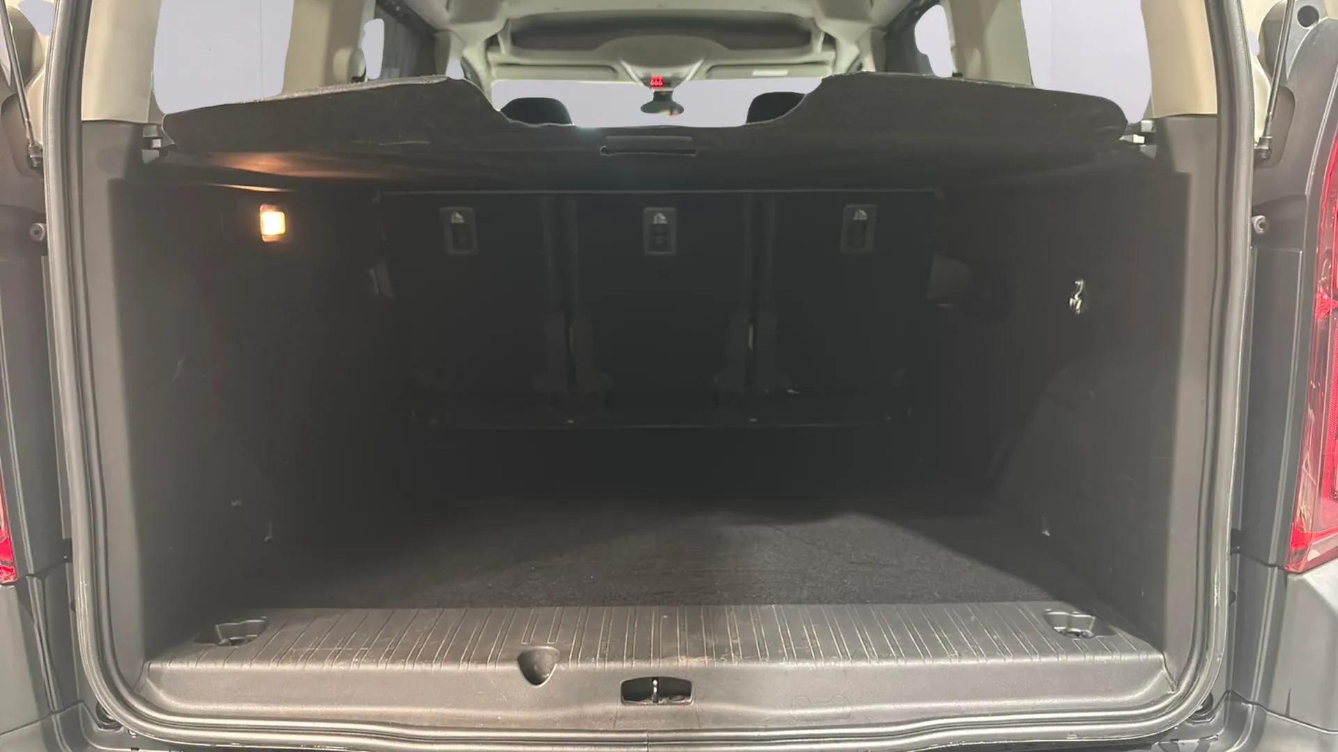Citroën Berlingo Talla XL BlueHDi 130 EAT8 Shine - foto 44