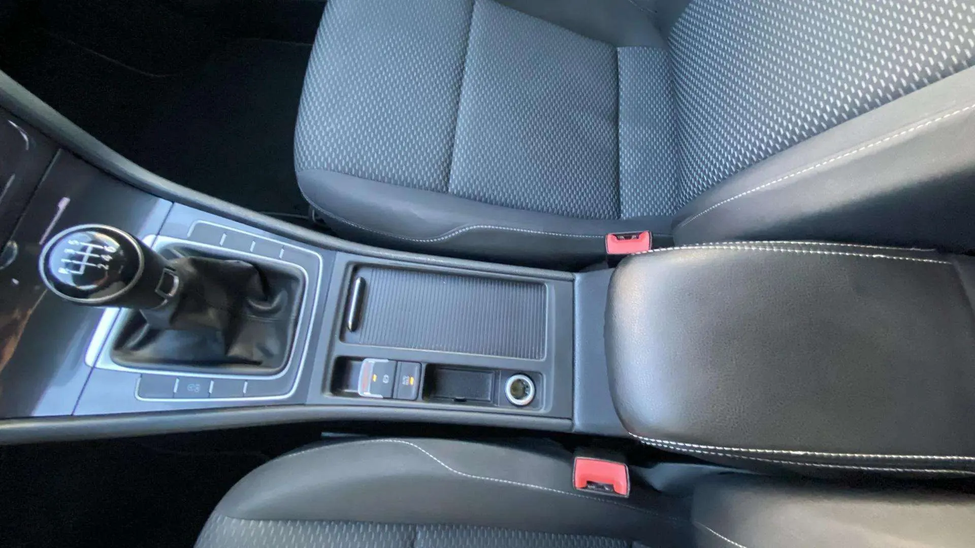 Volkswagen Golf Advance 1.0 TSI - foto 19