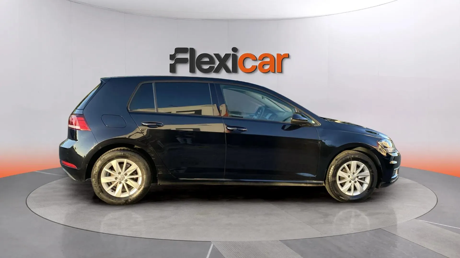Volkswagen Golf Advance 1.0 TSI - foto 8