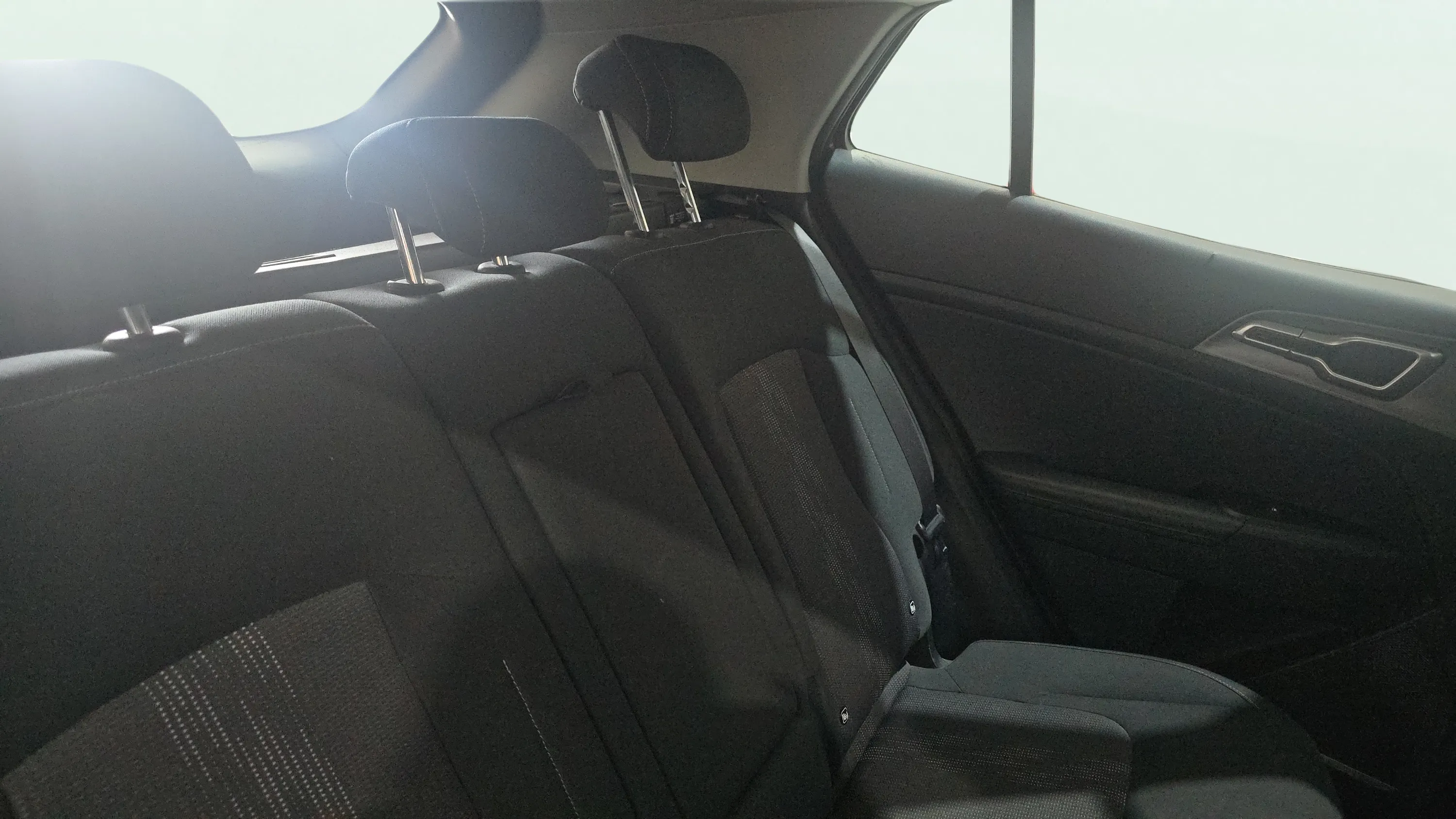 Kia Sportage 1.6 T-GDi Drive 4x2 - foto 11