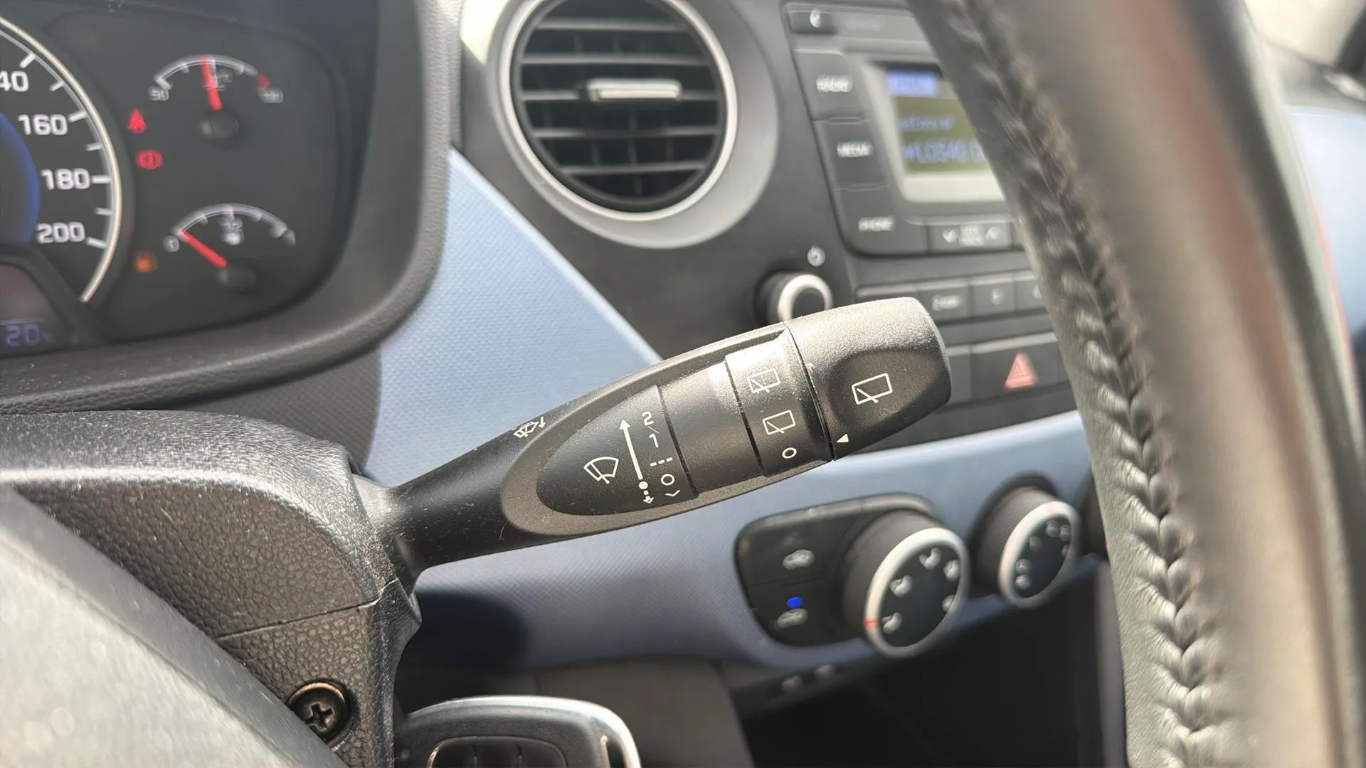 Hyundai i10 1.0 Tecno - foto 16