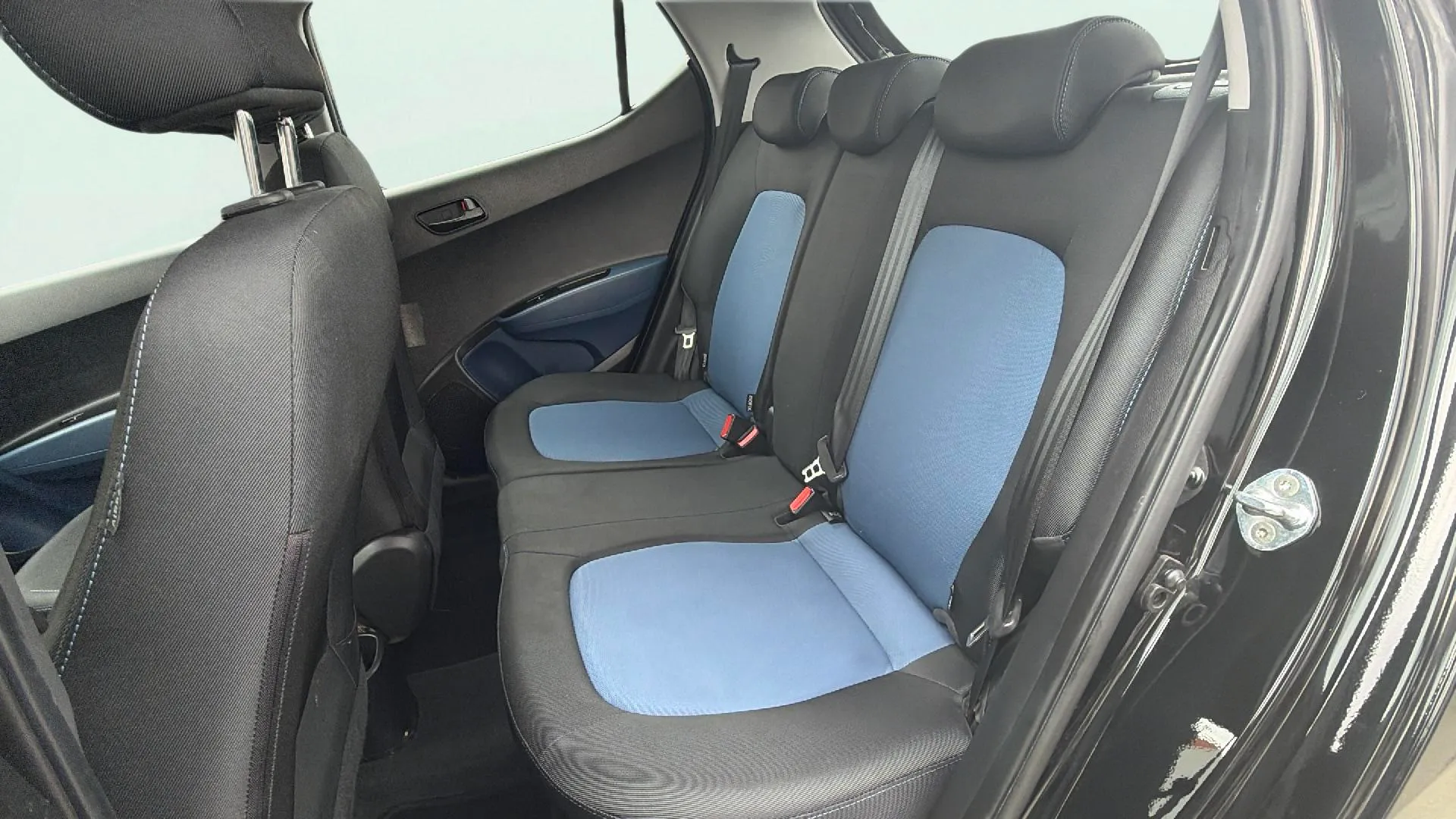 Hyundai i10 1.0 Tecno - foto 7