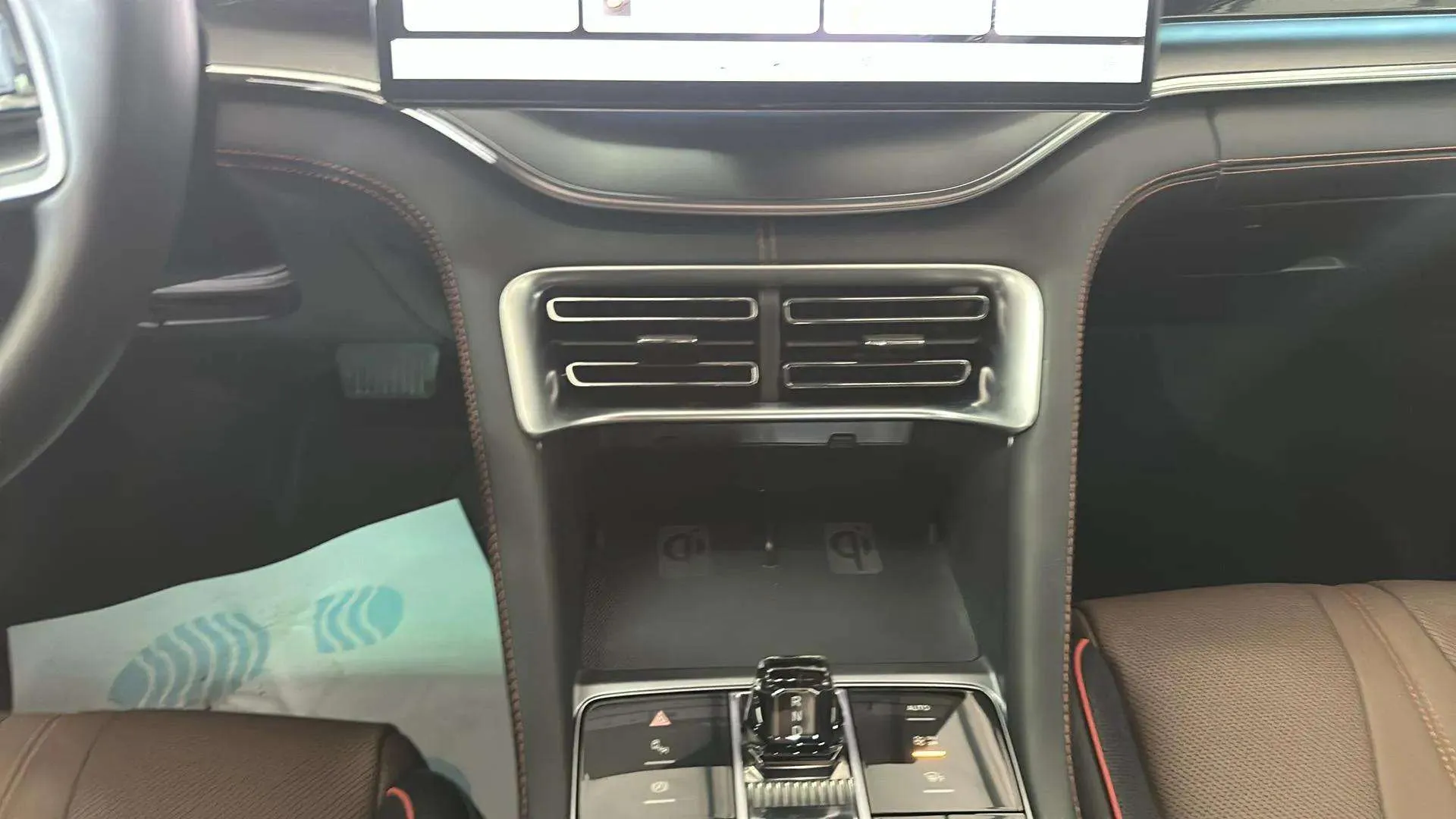 BYD Seal U 72 kWh Comfort - foto 14