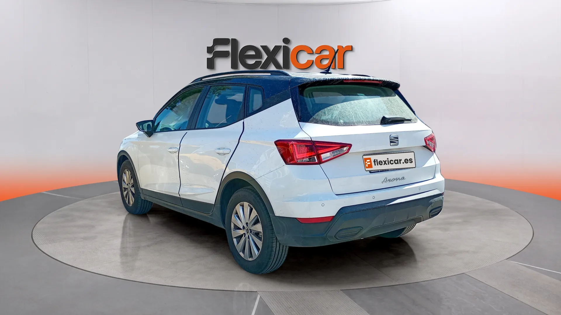 SEAT Arona 1.0 TSI Reference - foto 8