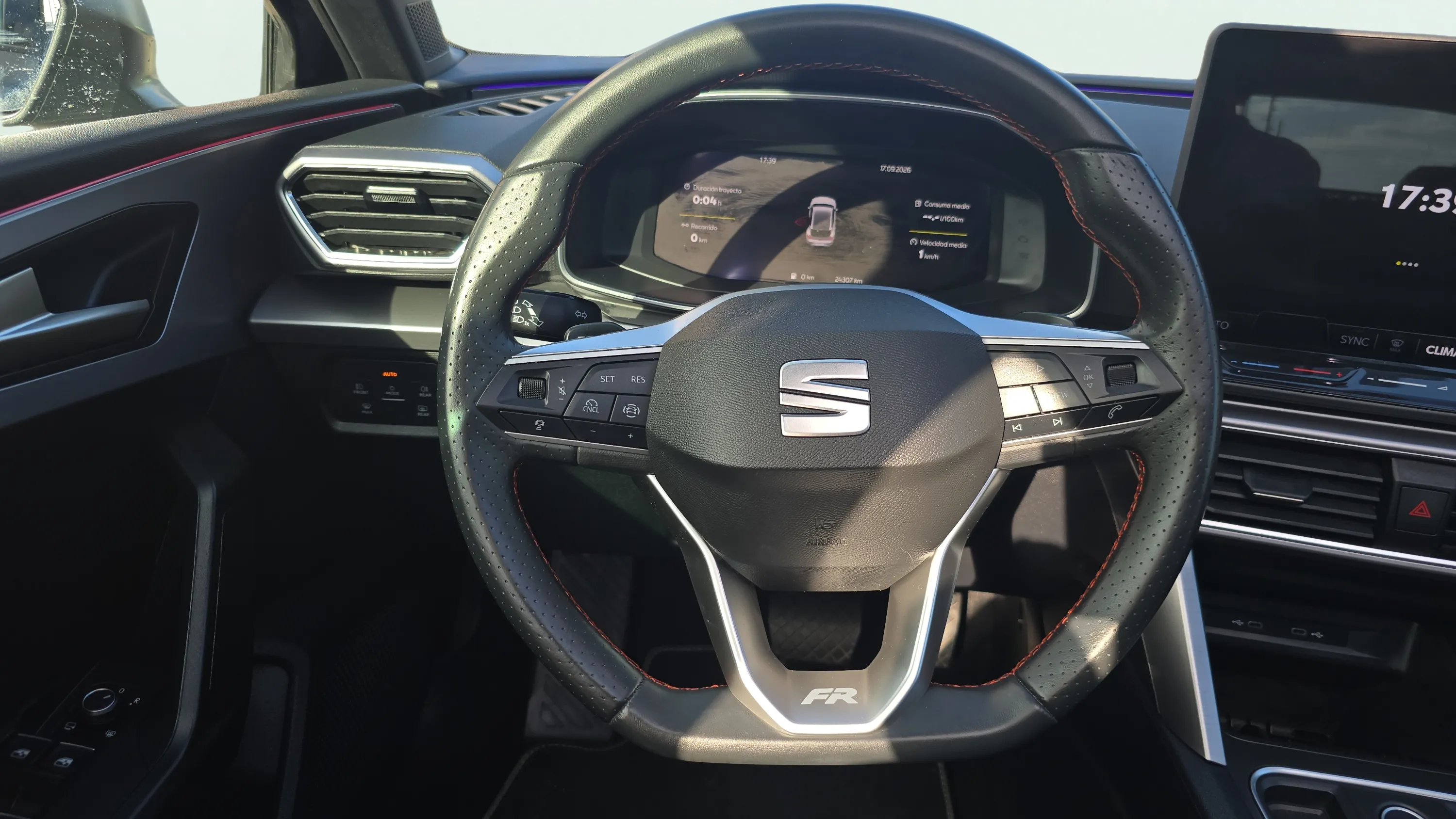 SEAT León 1.5 eTSI DSG FR Spec Edition - foto 11