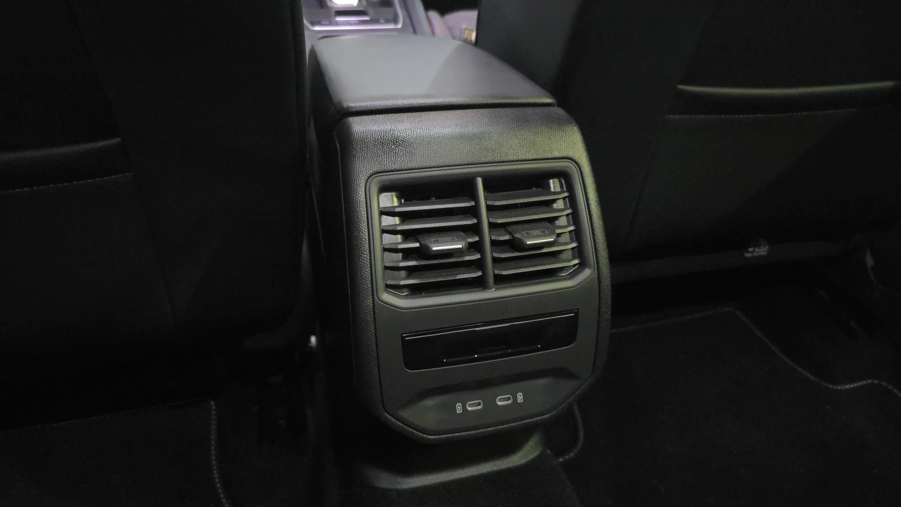 SEAT León 1.5 eTSI DSG FR Spec Edition - foto 24