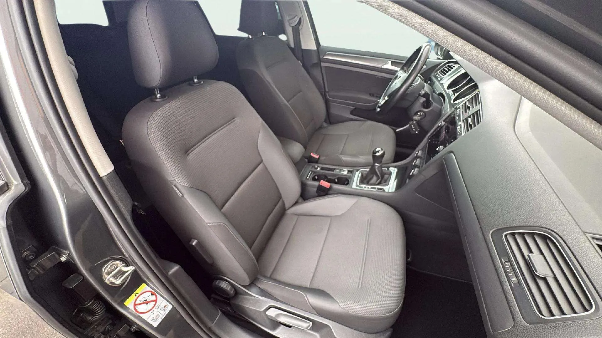 Volkswagen Golf Advance 1.0 TSI - foto 16