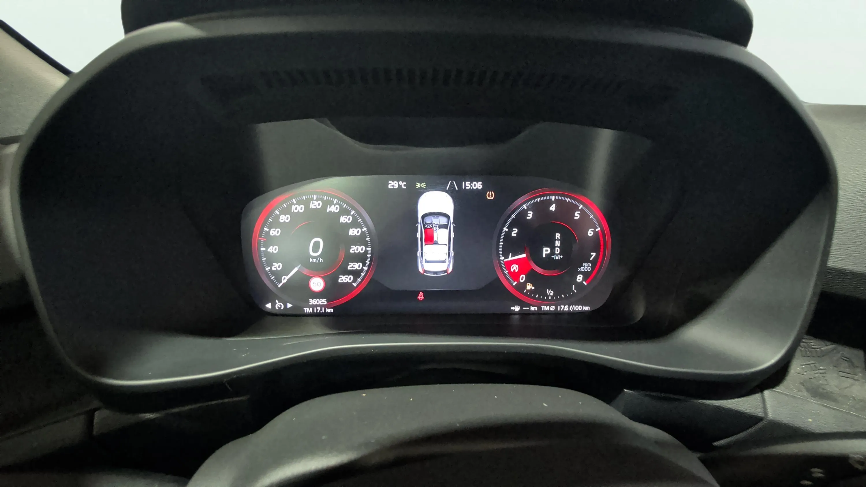 Volvo XC40 1.5 T2 Essential - foto 14