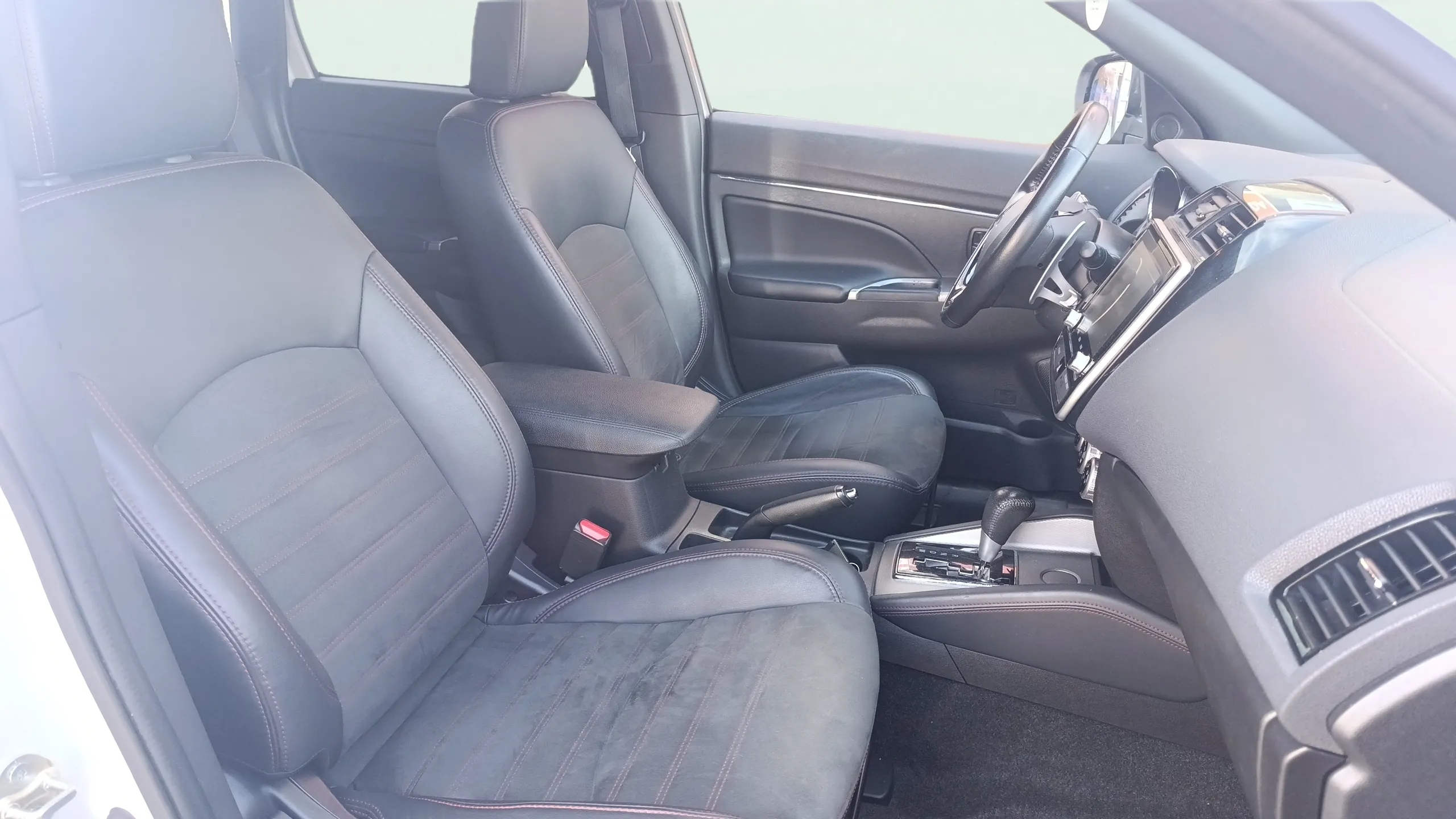 Mitsubishi ASX 200 MPI CVT Kaiteki - foto 9