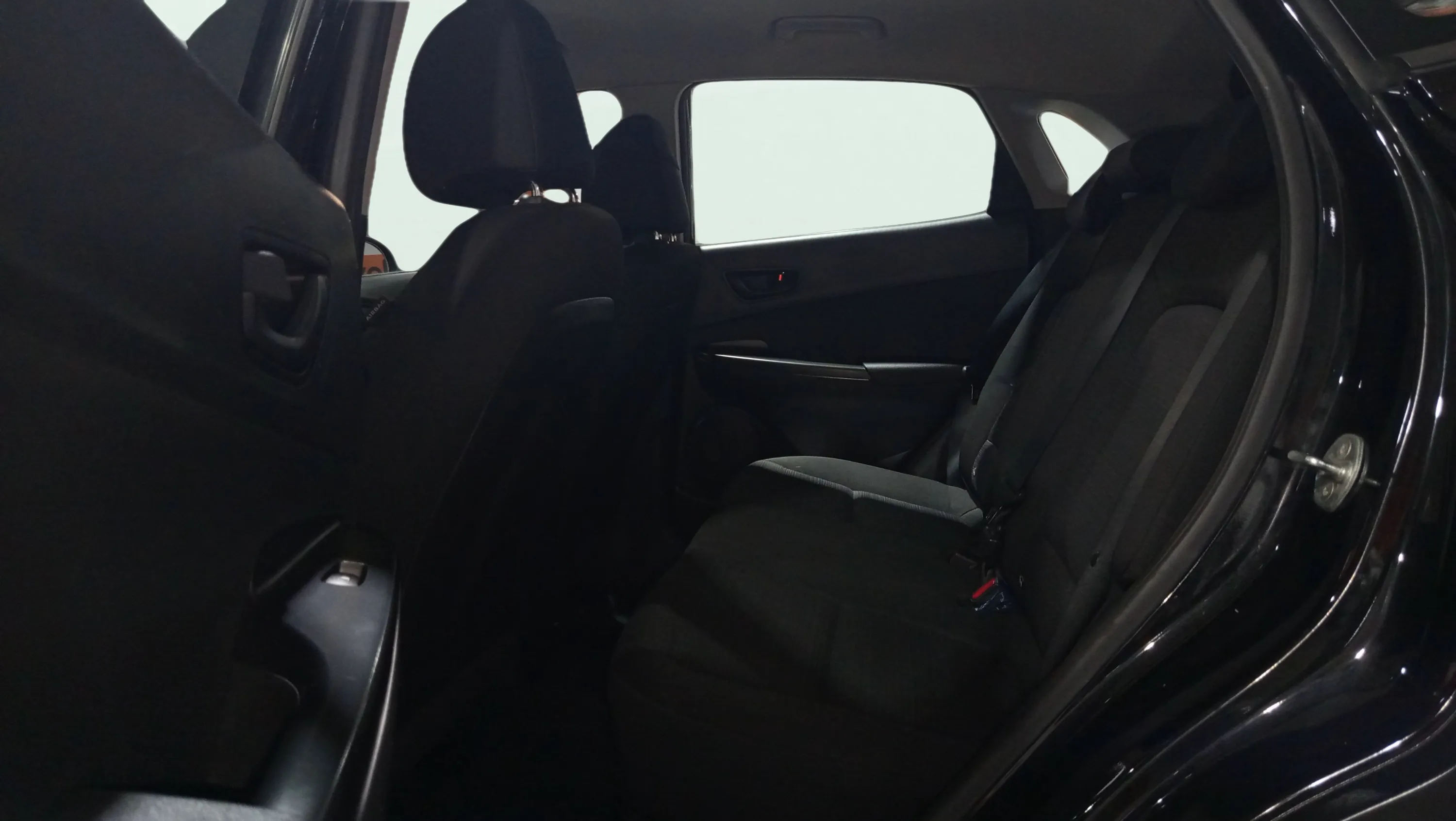 Hyundai Kona 1.0 T-GDi Essence 4x2 - foto 12
