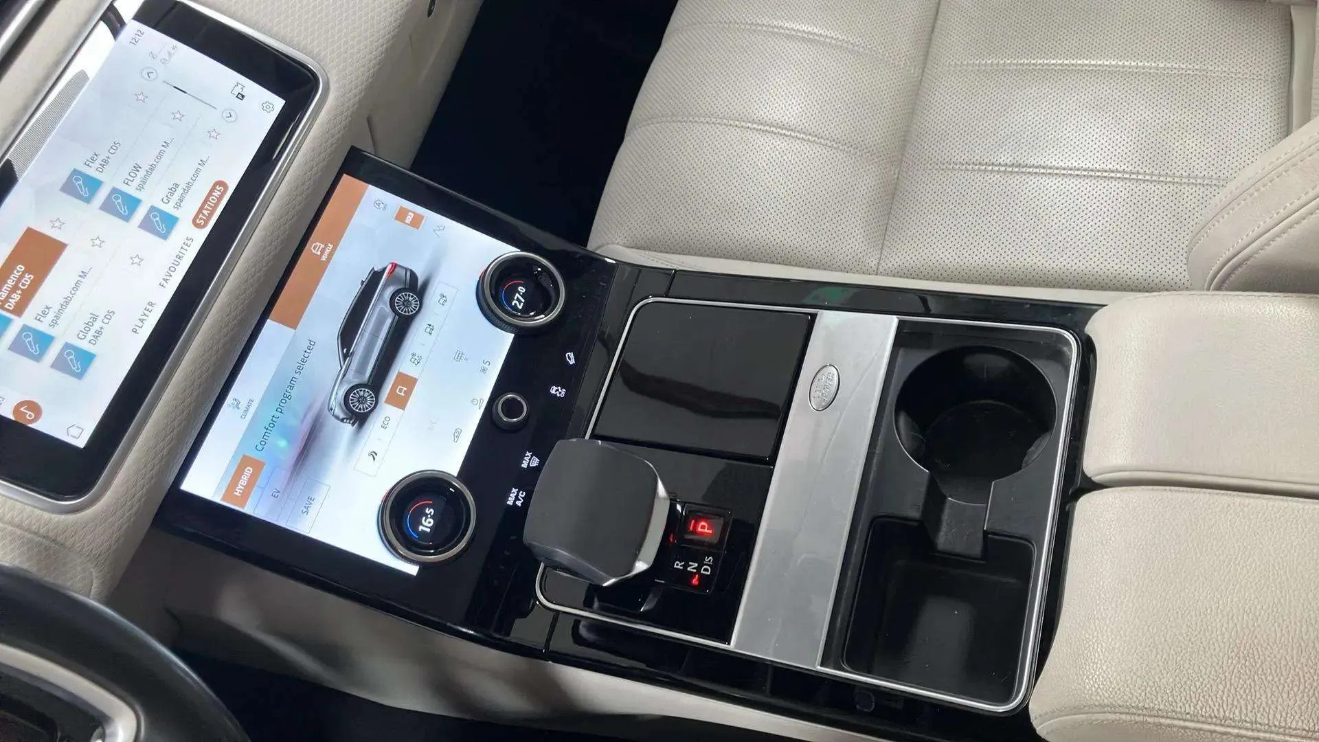 Land Rover Range Rover Velar 2.0 I4 PHEV 4WD - foto 23
