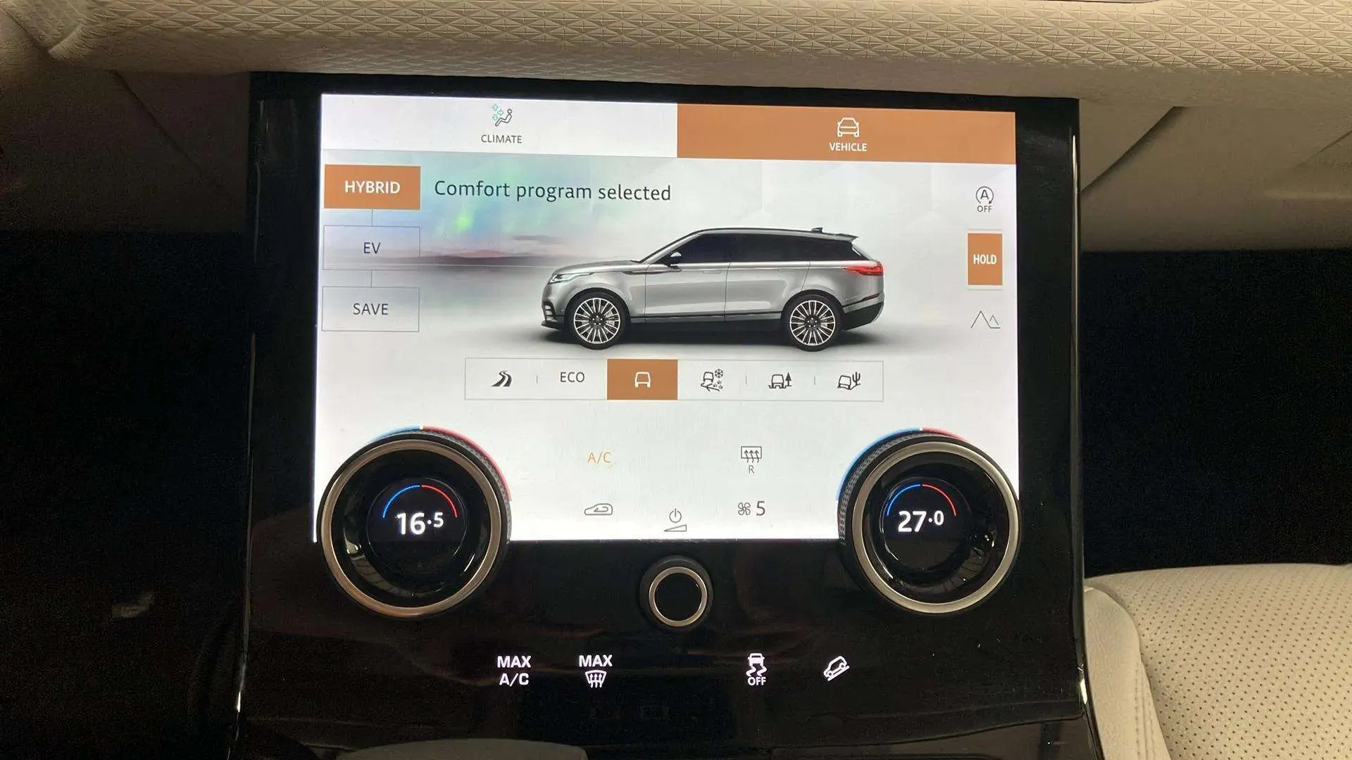 Land Rover Range Rover Velar 2.0 I4 PHEV 4WD - foto 20