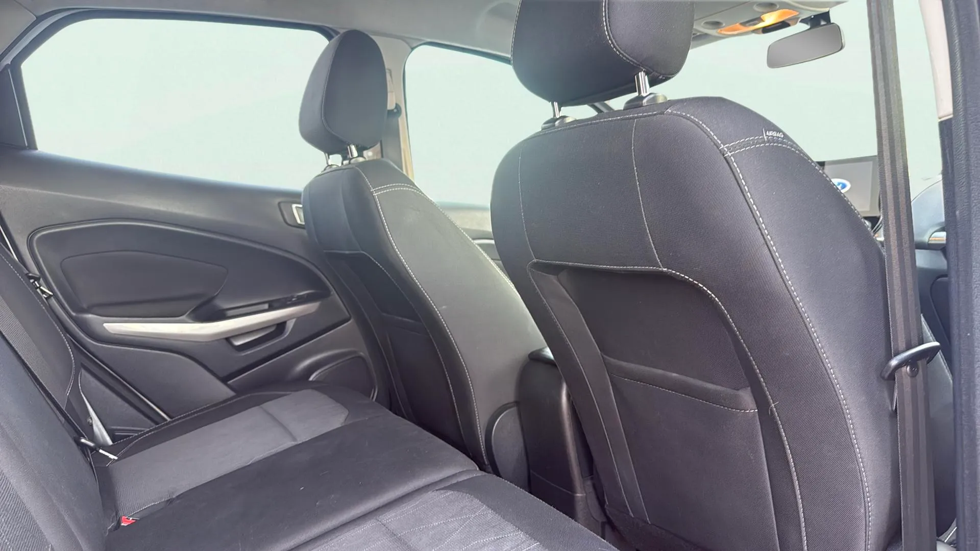 Ford EcoSport 1.5 TDCi EcoBlue ST Line - foto 16
