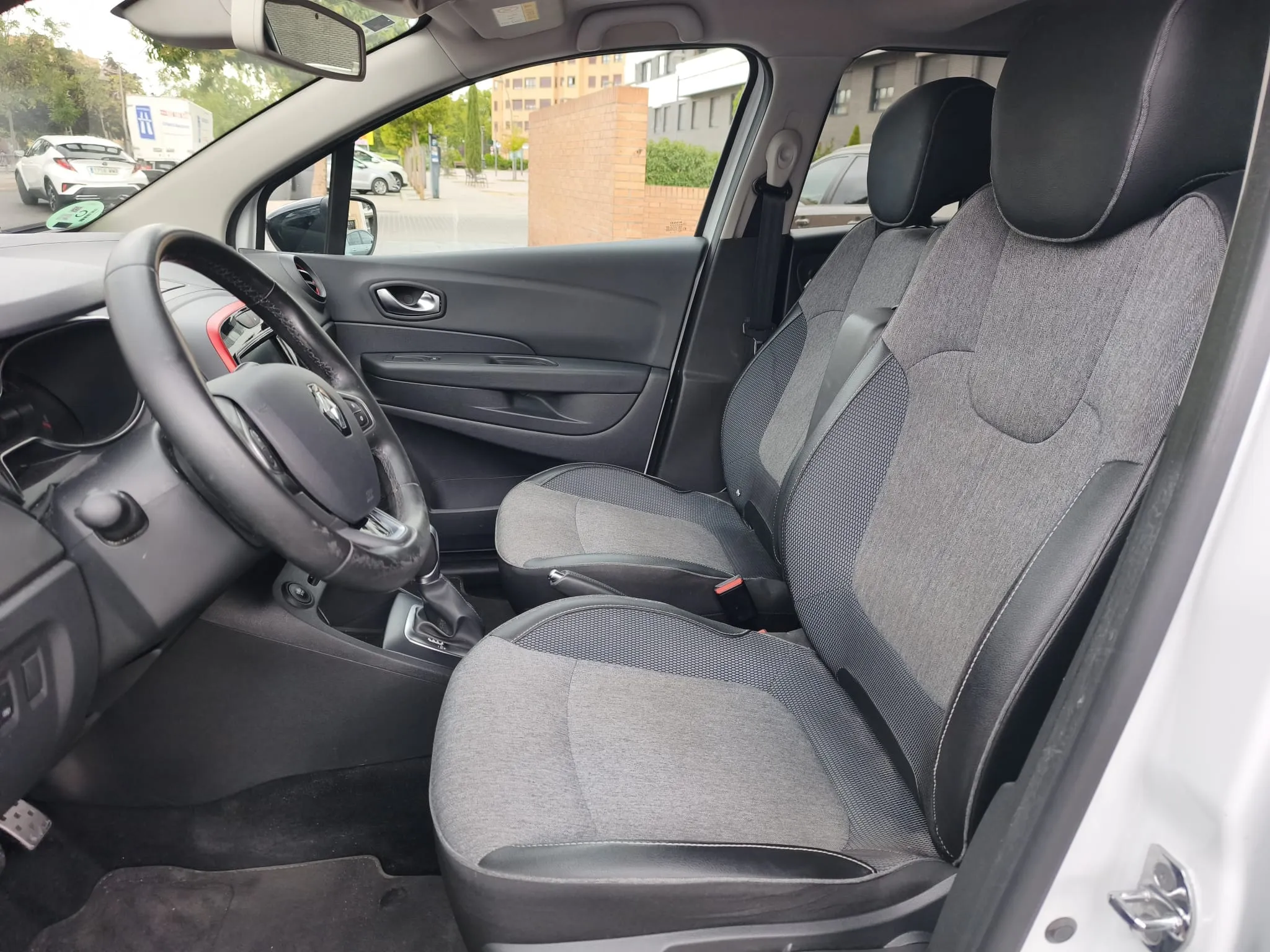 Renault Captur Xmod Energy dCi EDC eco2 - foto 15