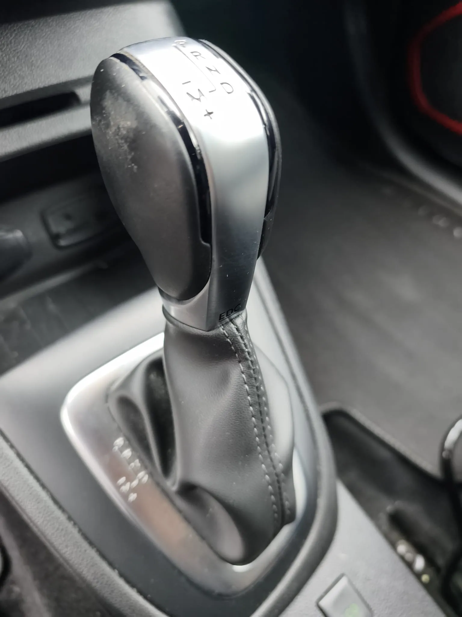 Renault Captur Xmod Energy dCi EDC eco2 - foto 11