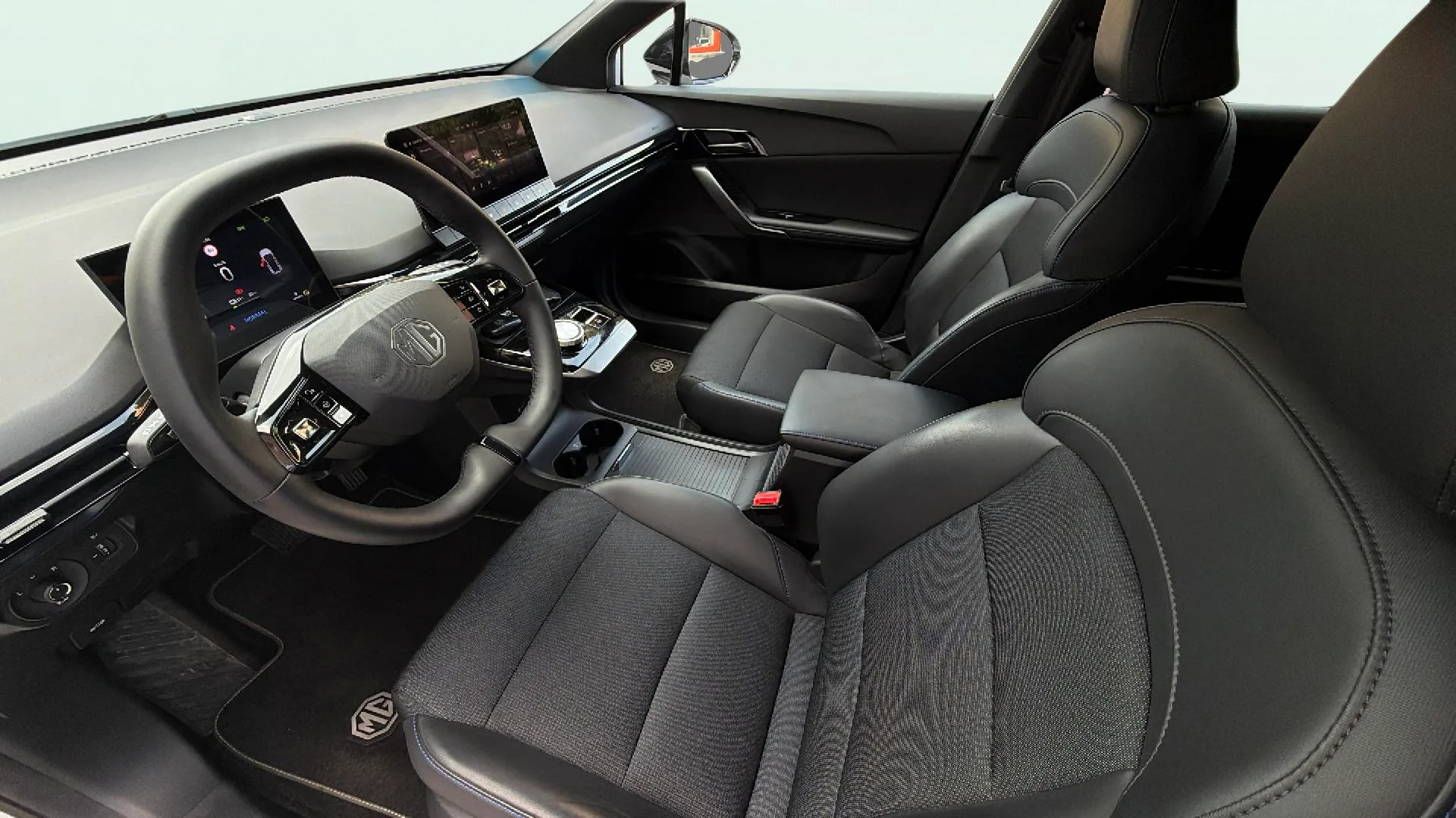 MG MG4 64kWh Luxury - foto 13