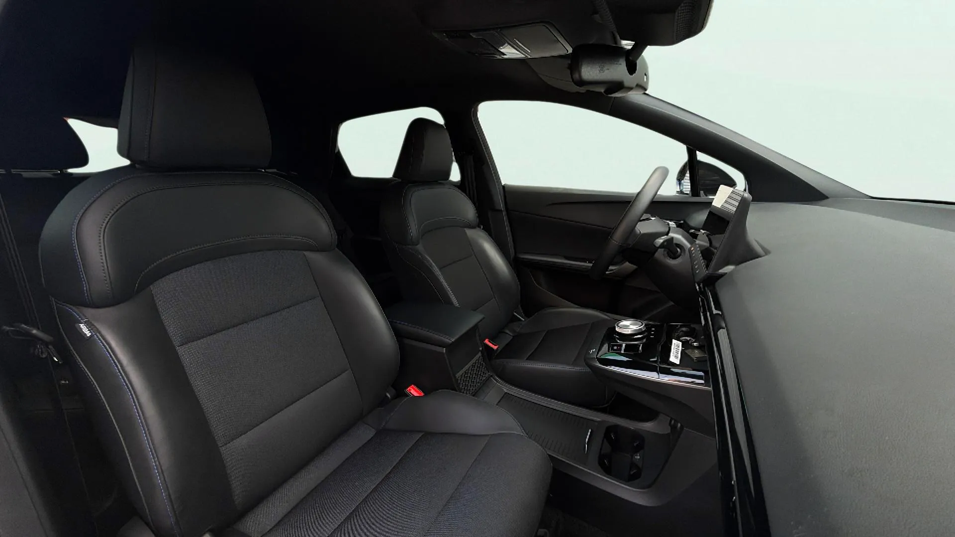 MG MG4 64kWh Luxury - foto 14