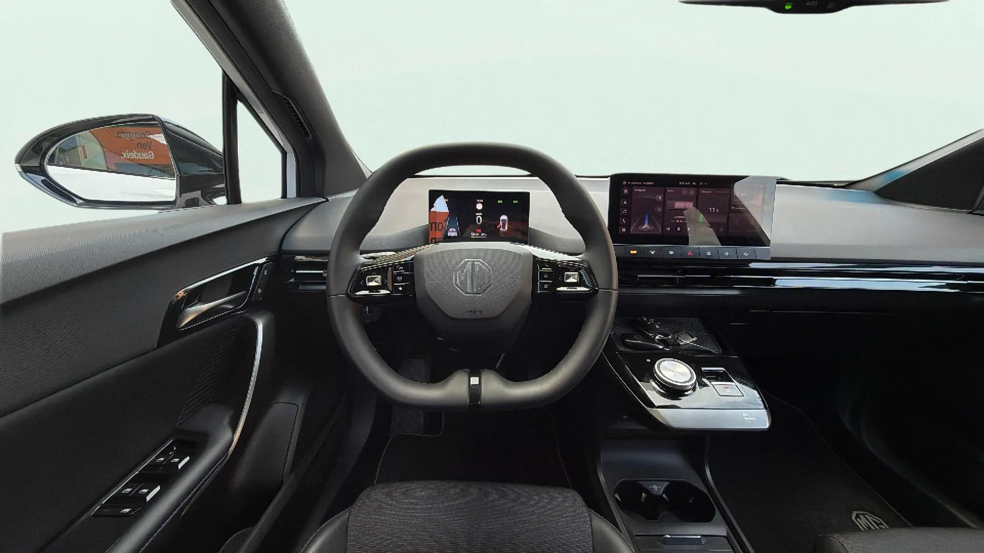 MG MG4 64kWh Luxury - foto 10