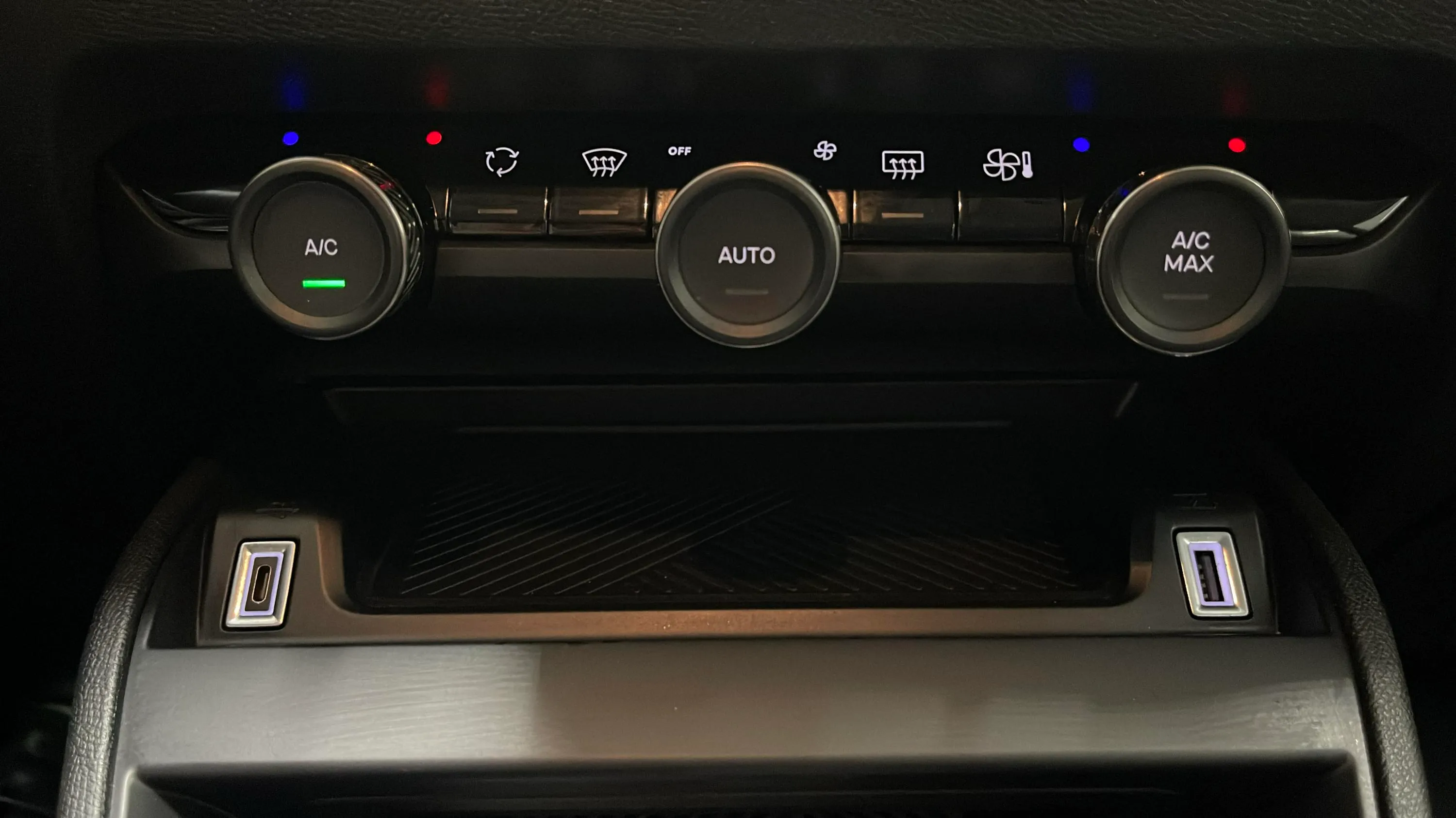 Citroën C4 PureTech 130 Plus - foto 19