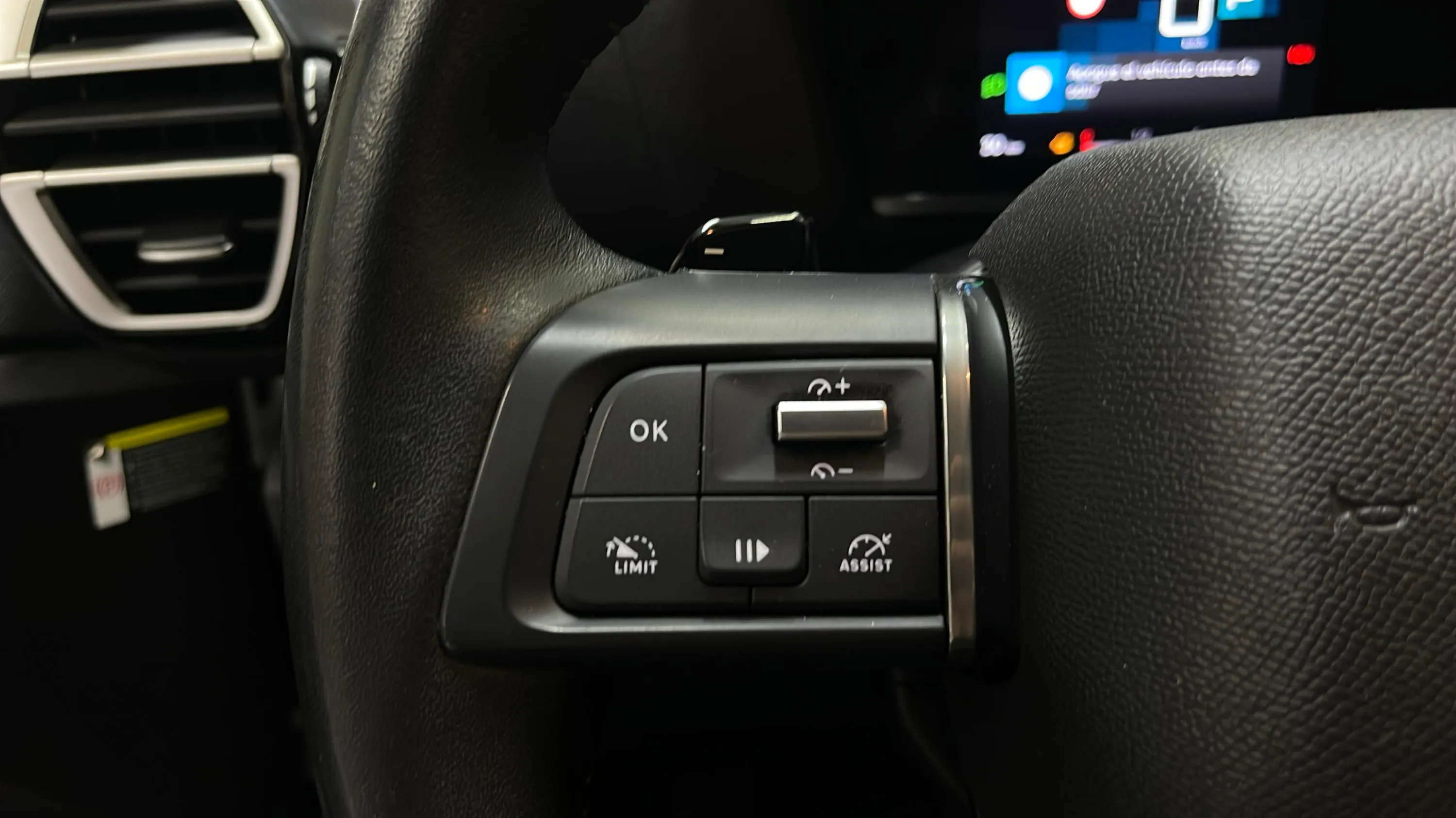Citroën C4 PureTech 130 Plus - foto 12