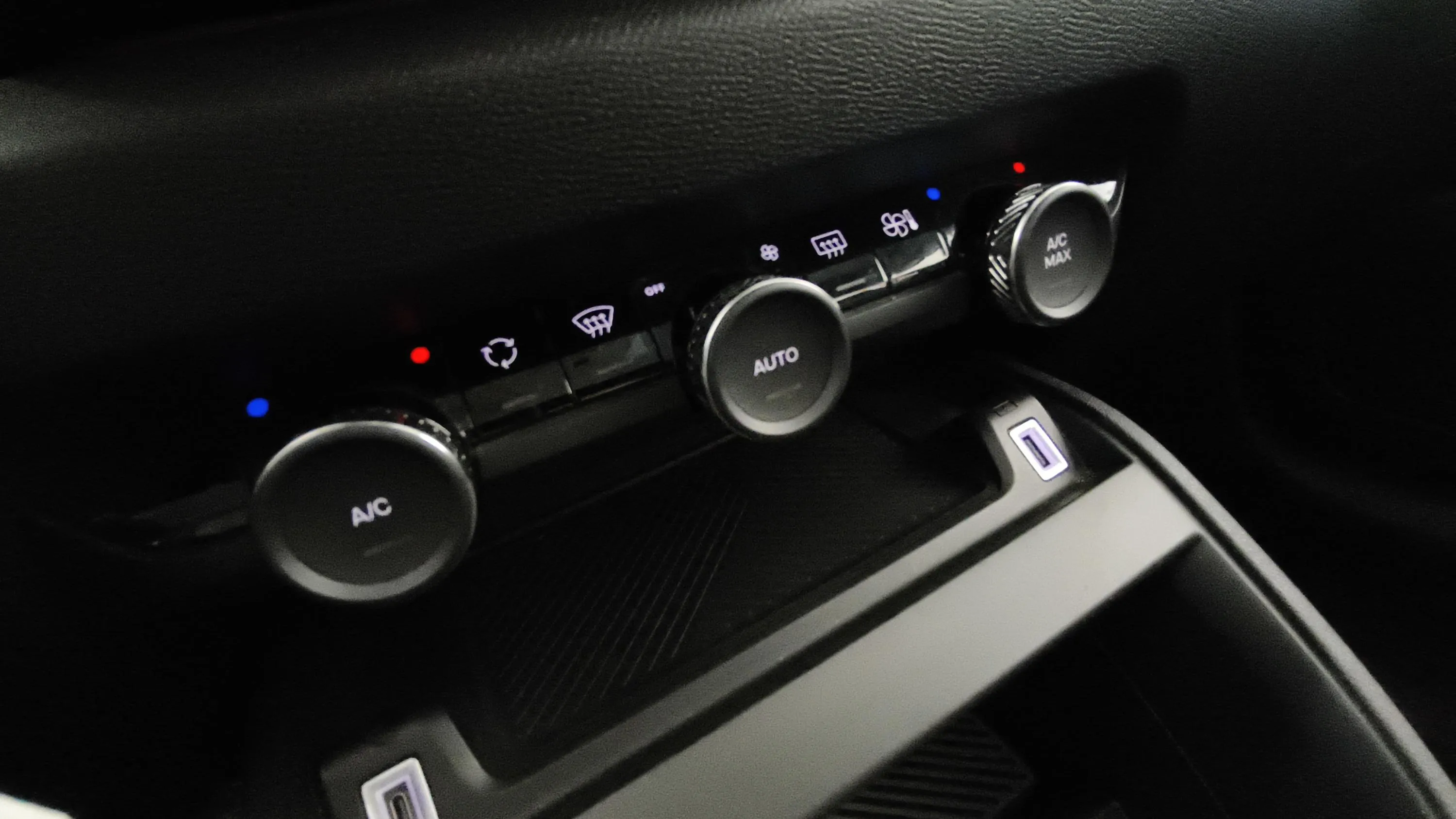 Citroën C4 PureTech 130 Plus - foto 16