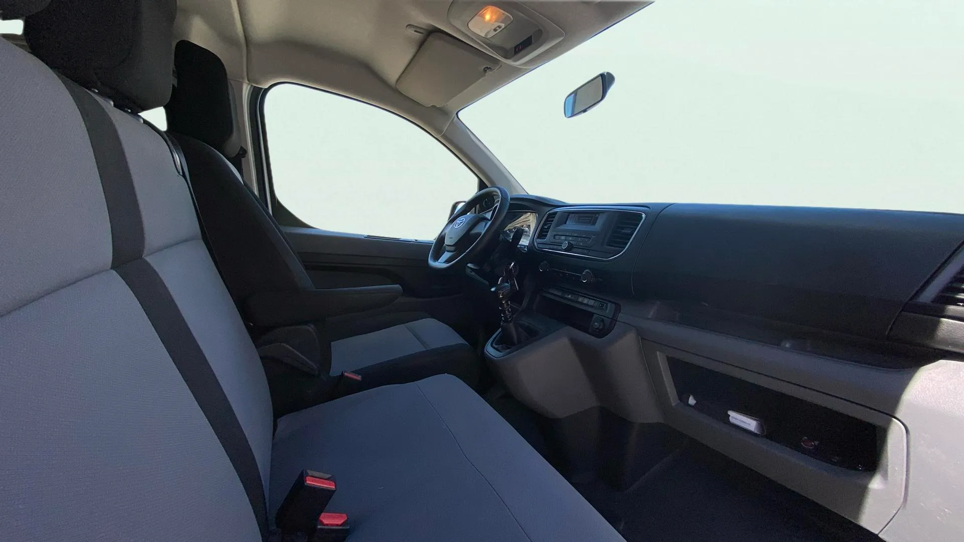 Toyota Proace Verso 1.5D Combi 6 1 plazas 2PT L0 - foto 19