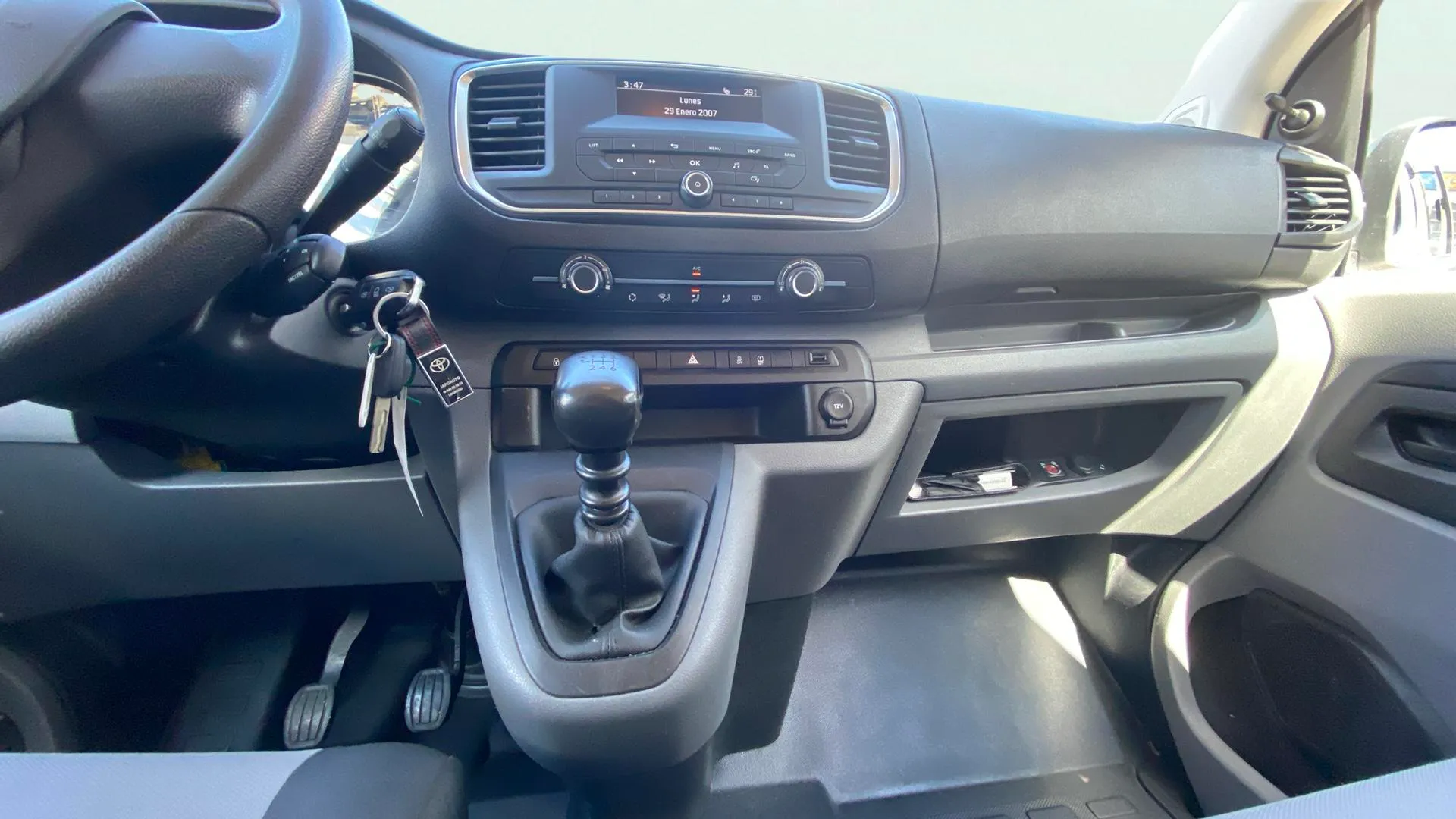 Toyota Proace Verso 1.5D Combi 6 1 plazas 2PT L0 - foto 16