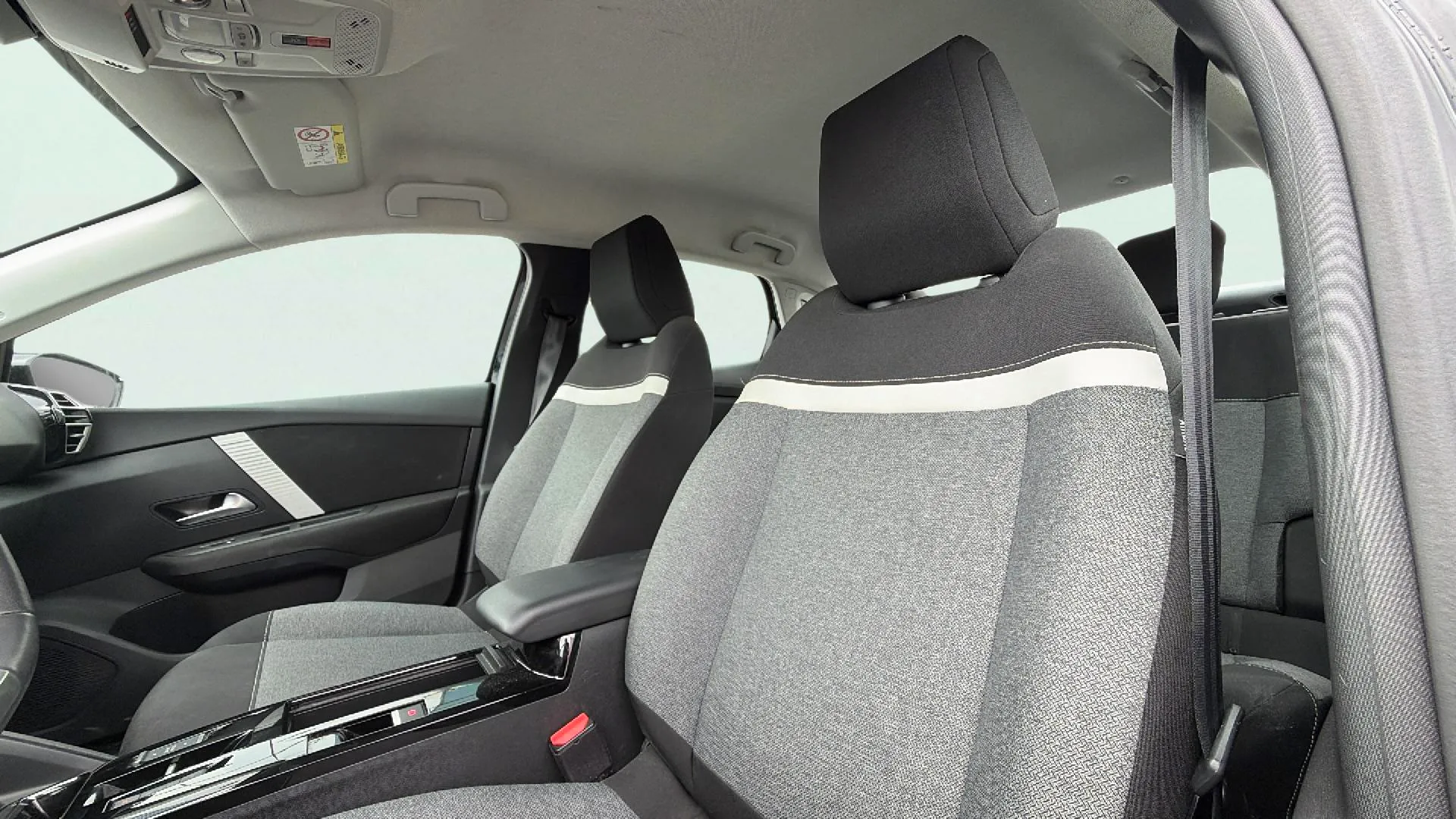 Citroën C4 X Hybrid 136 e-DCS6 You - foto 13