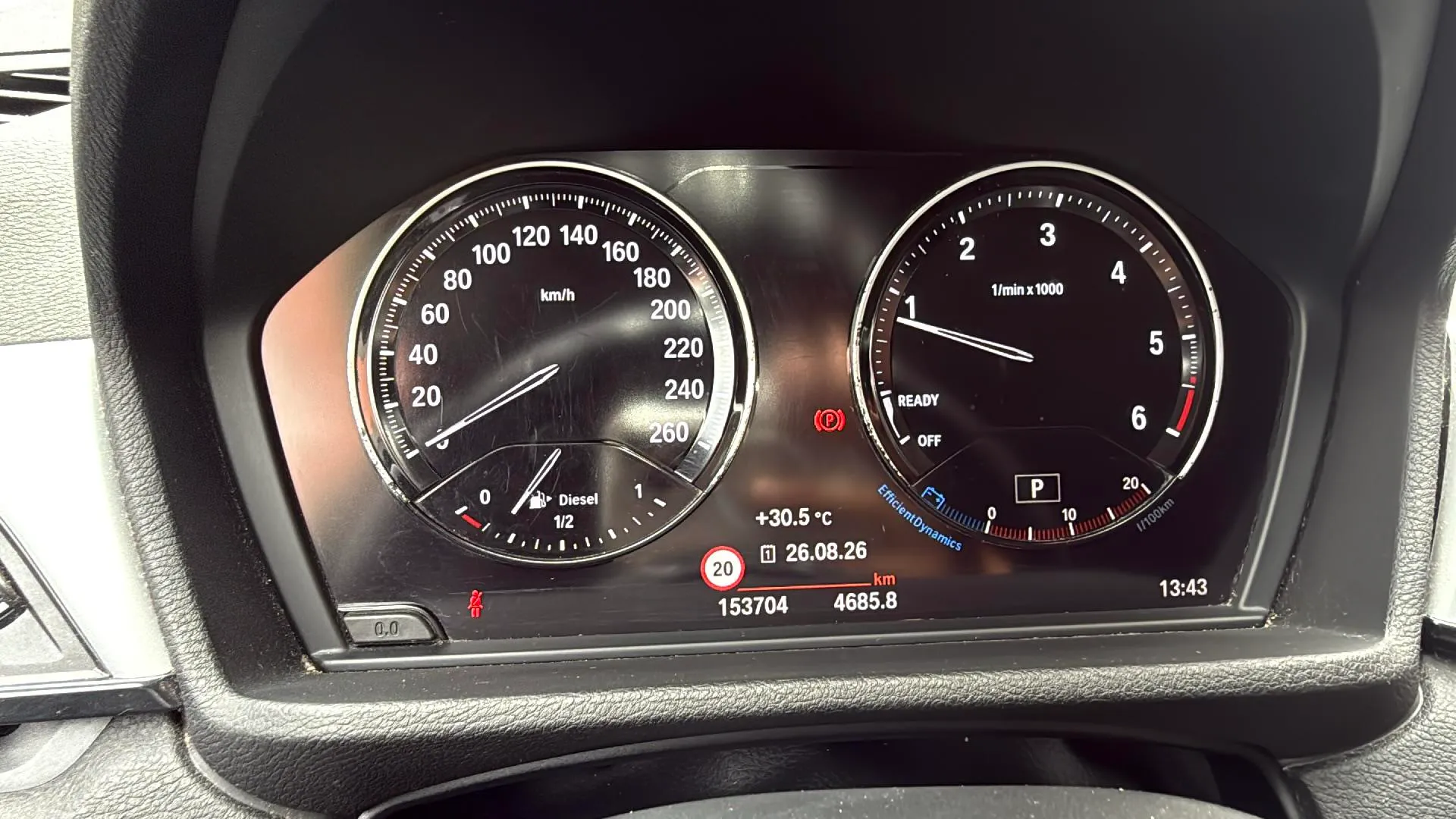 BMW X1 sDrive18d - foto 8
