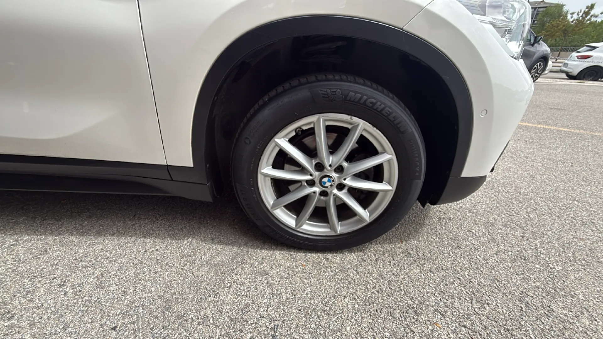 BMW X1 sDrive18d - foto 14