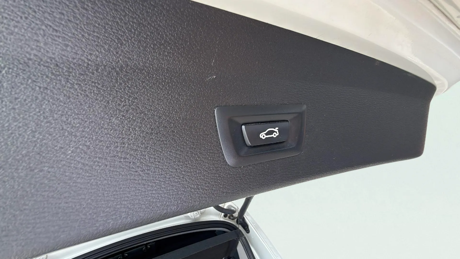 BMW X1 sDrive18d - foto 17