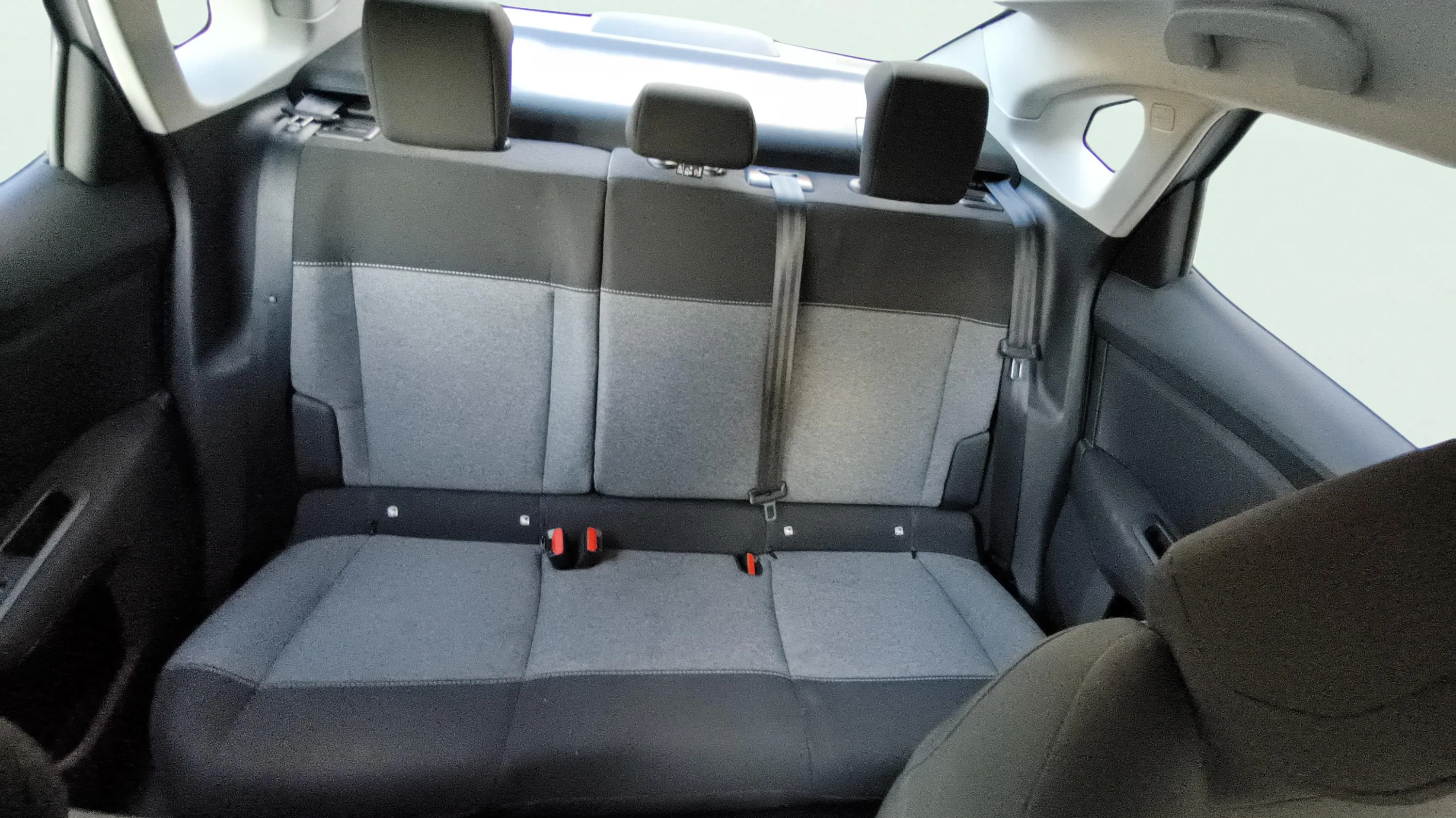 Citroën C4 X Hybrid 136 e-DCS6 You - foto 12