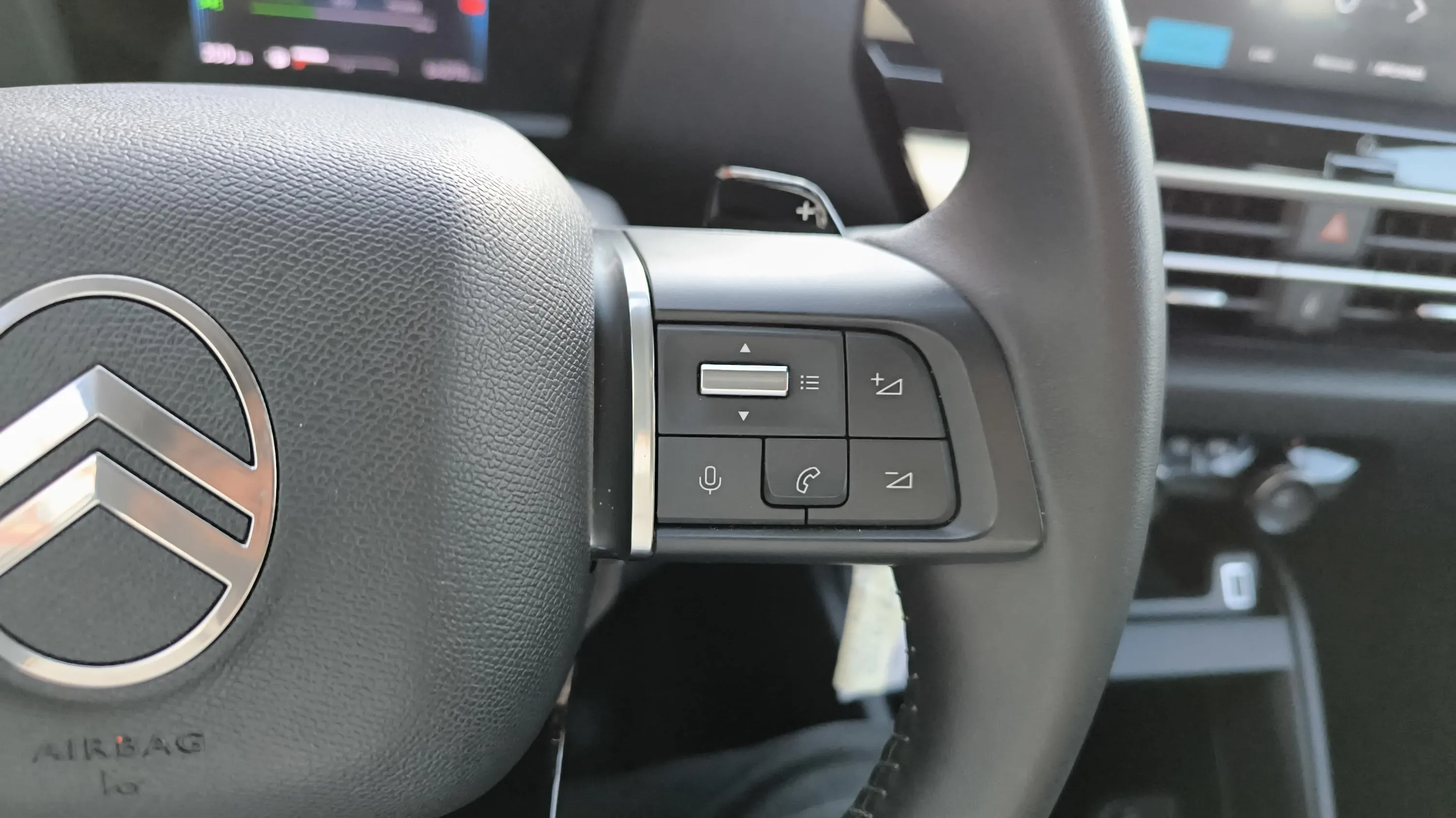 Citroën C4 X Hybrid 136 e-DCS6 You - foto 35